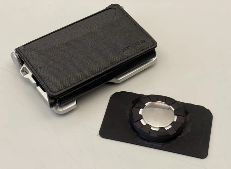 Tiêu đề Hộp đựng AirTag cho ví Tóm tắt Đây là trường hợp