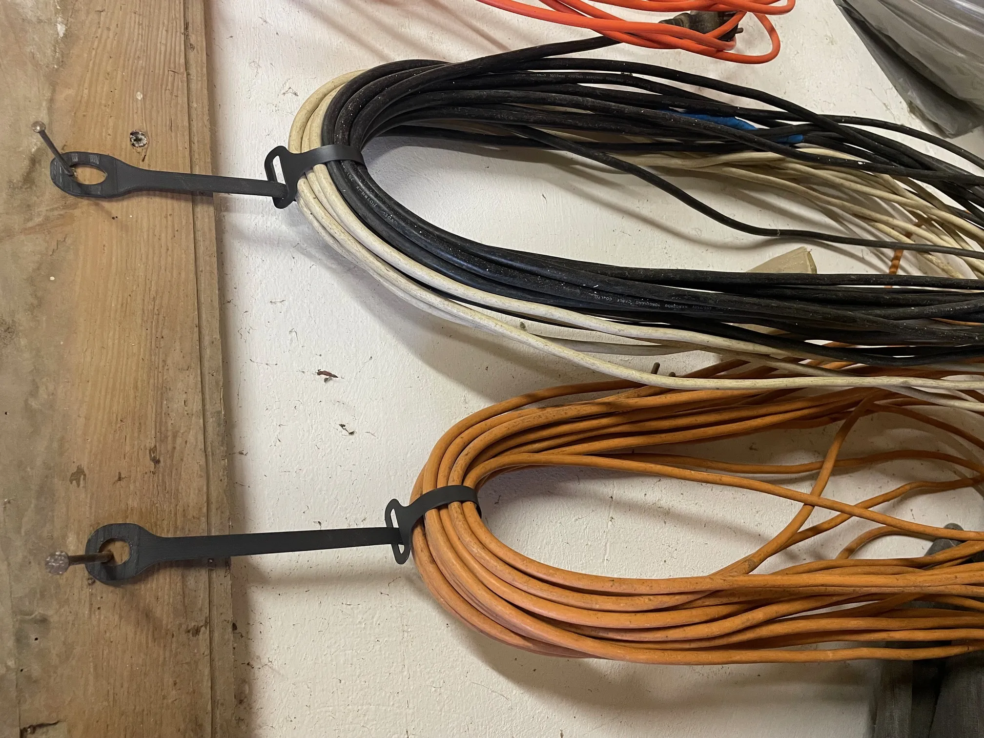 Tiêu đề Giá đỡ dây nối dài Tóm tắt Mình làm giá đỡ cáp