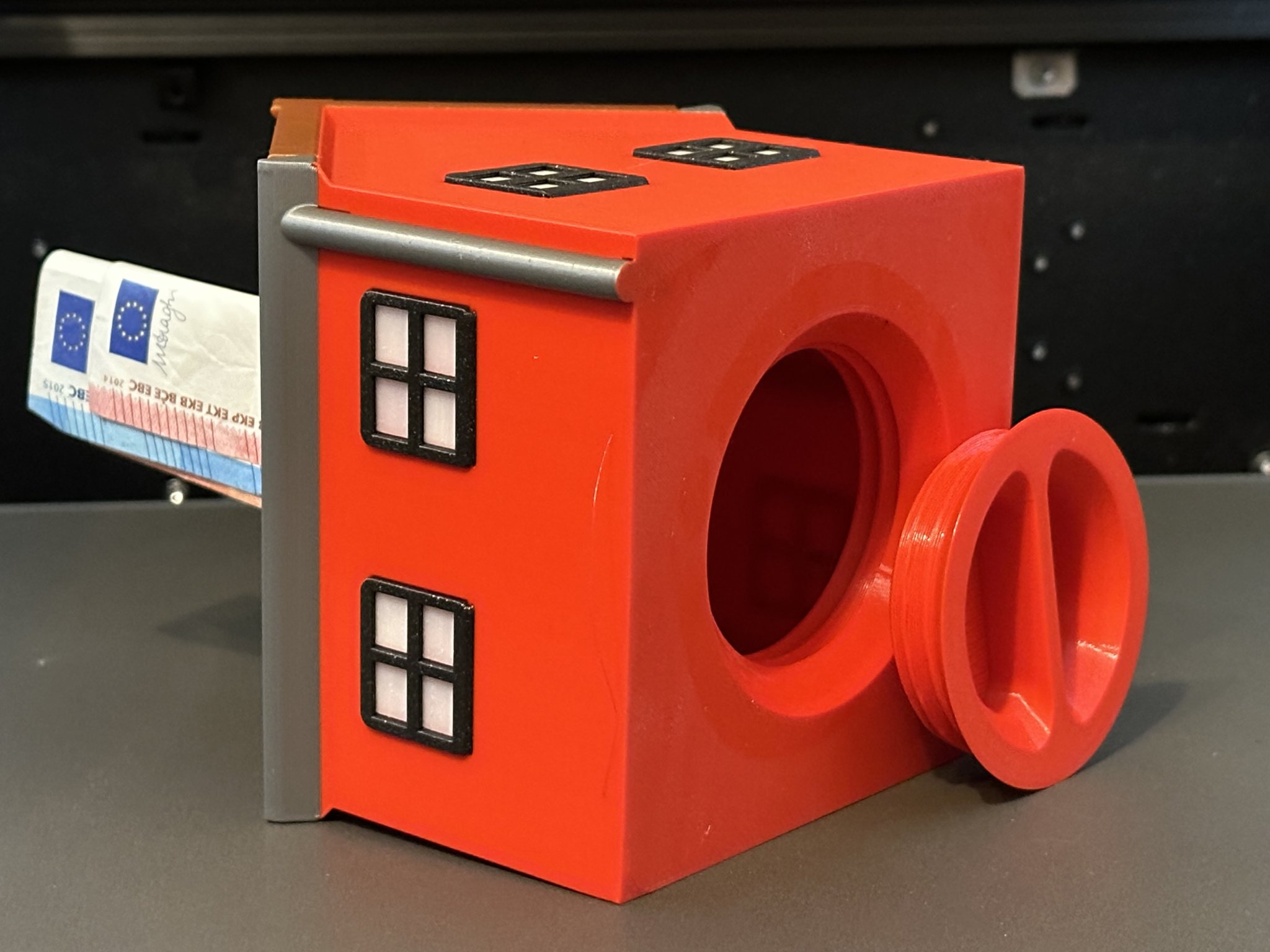 Tiêu đề heo đất - ngân hàng nhà MÀU Tóm tắt để tiết kiệ