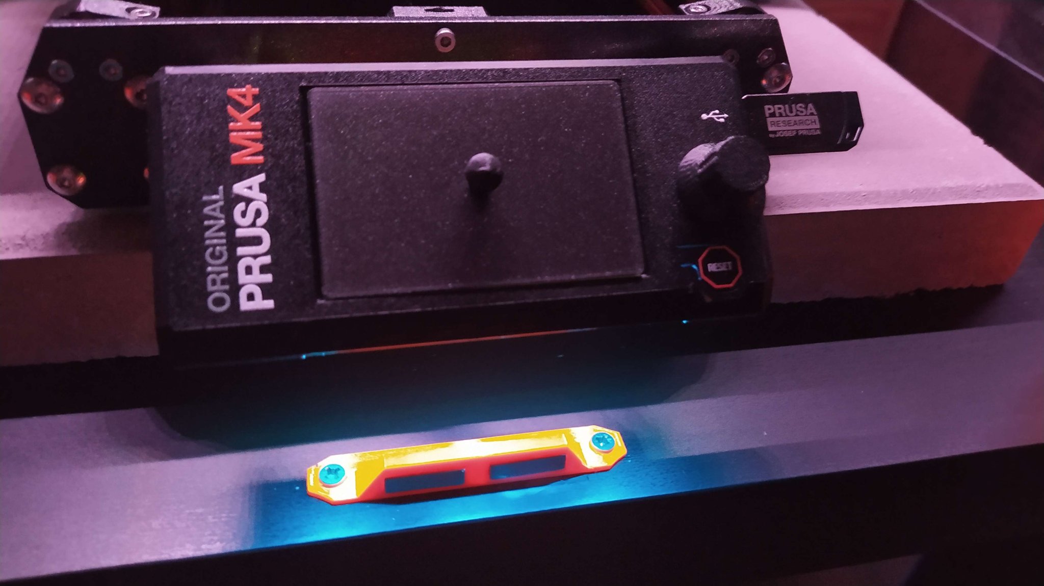 Tiêu đề Vỏ màn hình Prusa MK4-đơn giản Tổng hợp Vỏ màn hìn