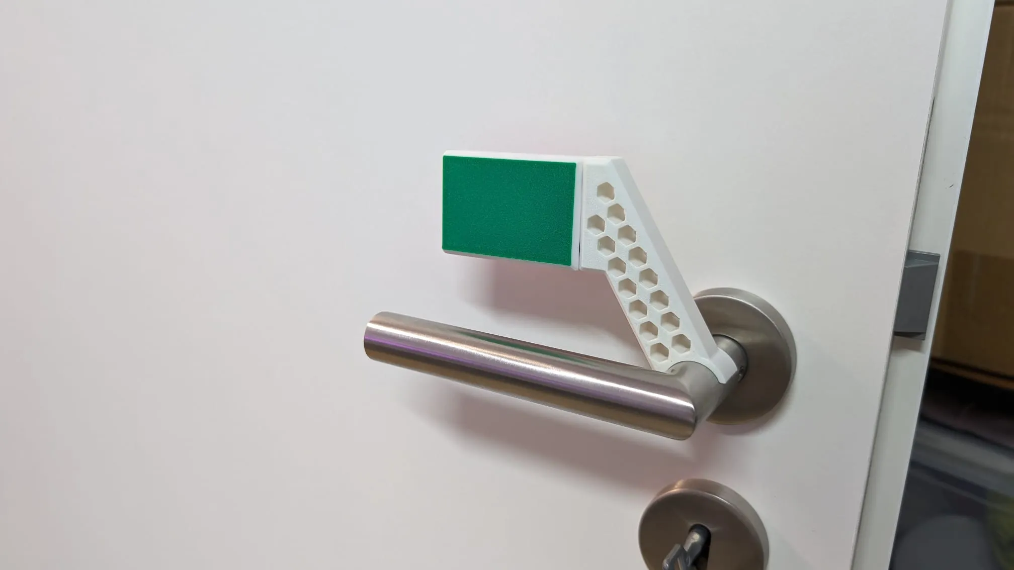 Tiêu đề Bảng hiệu cửa được thiết kế quá mức Tóm tắt S