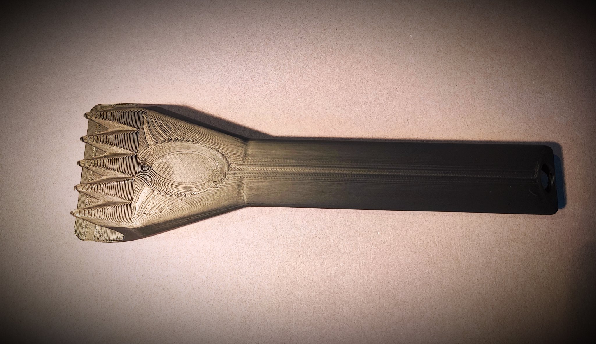 Tiêu đề Dụng cụ cạo đá có cửa hút để cầm nắm Tóm tắt