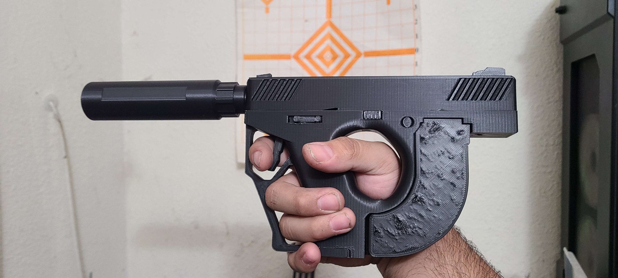 Tiêu đề Súng ngắn cho cosplay Tóm tắt lấy cảm hứng từ https