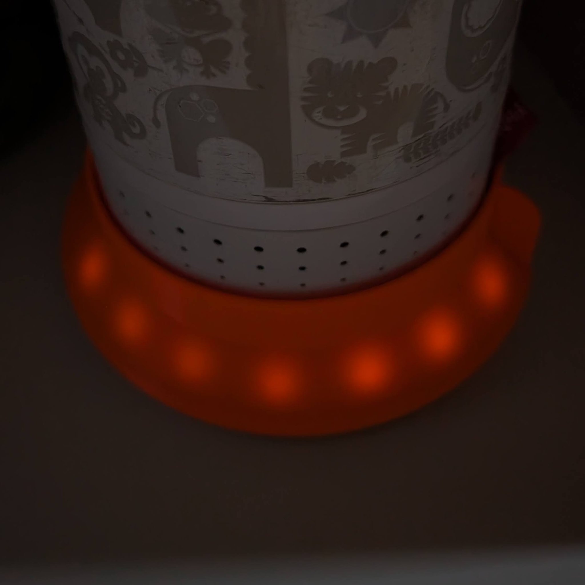 Tiêu đề Máy phát âm thanh trẻ em Fisher-Price - Nắp đèn Tóm tắ