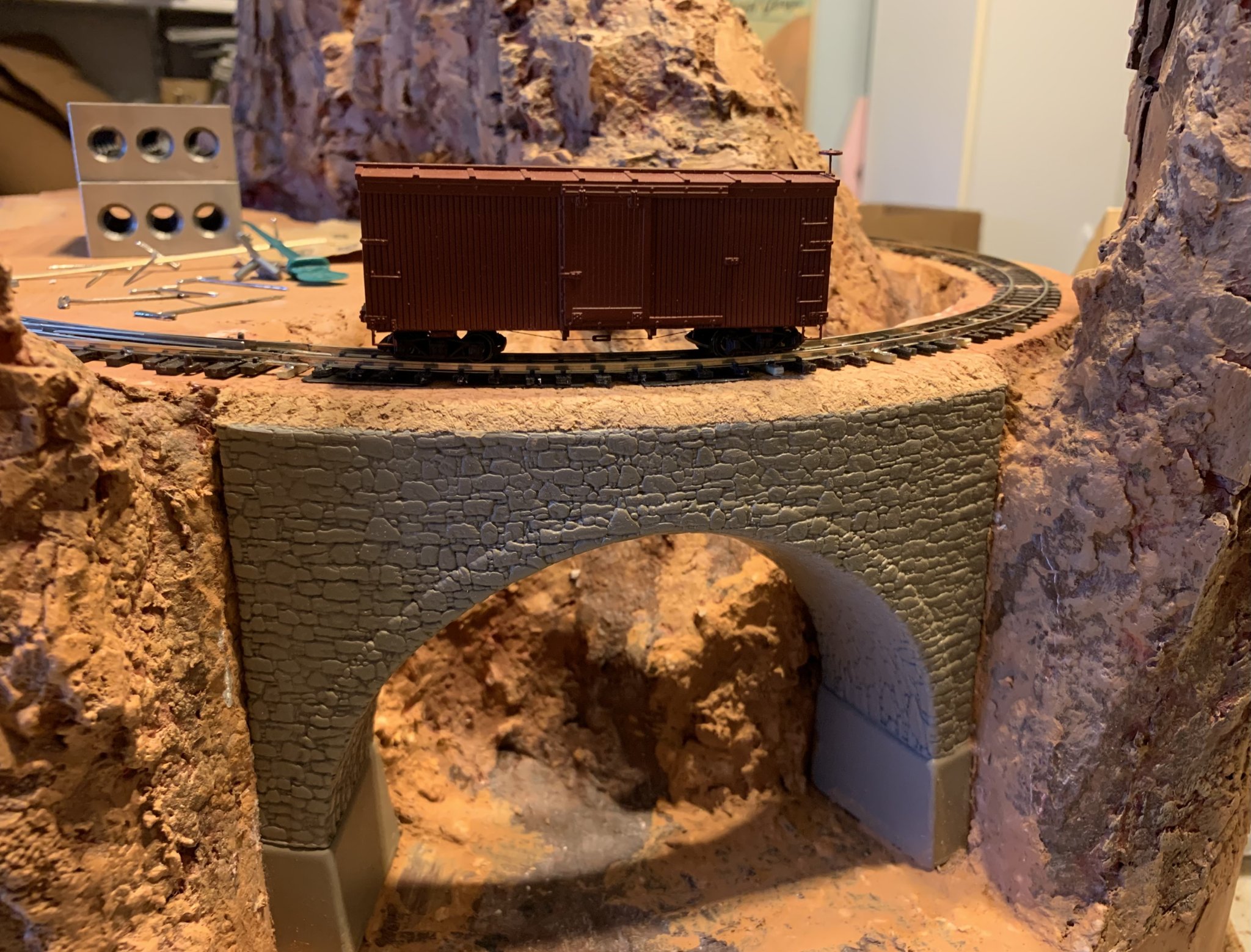 Tiêu đề Mô hình cầu đá cong đường sắt đường kính 8 - 12