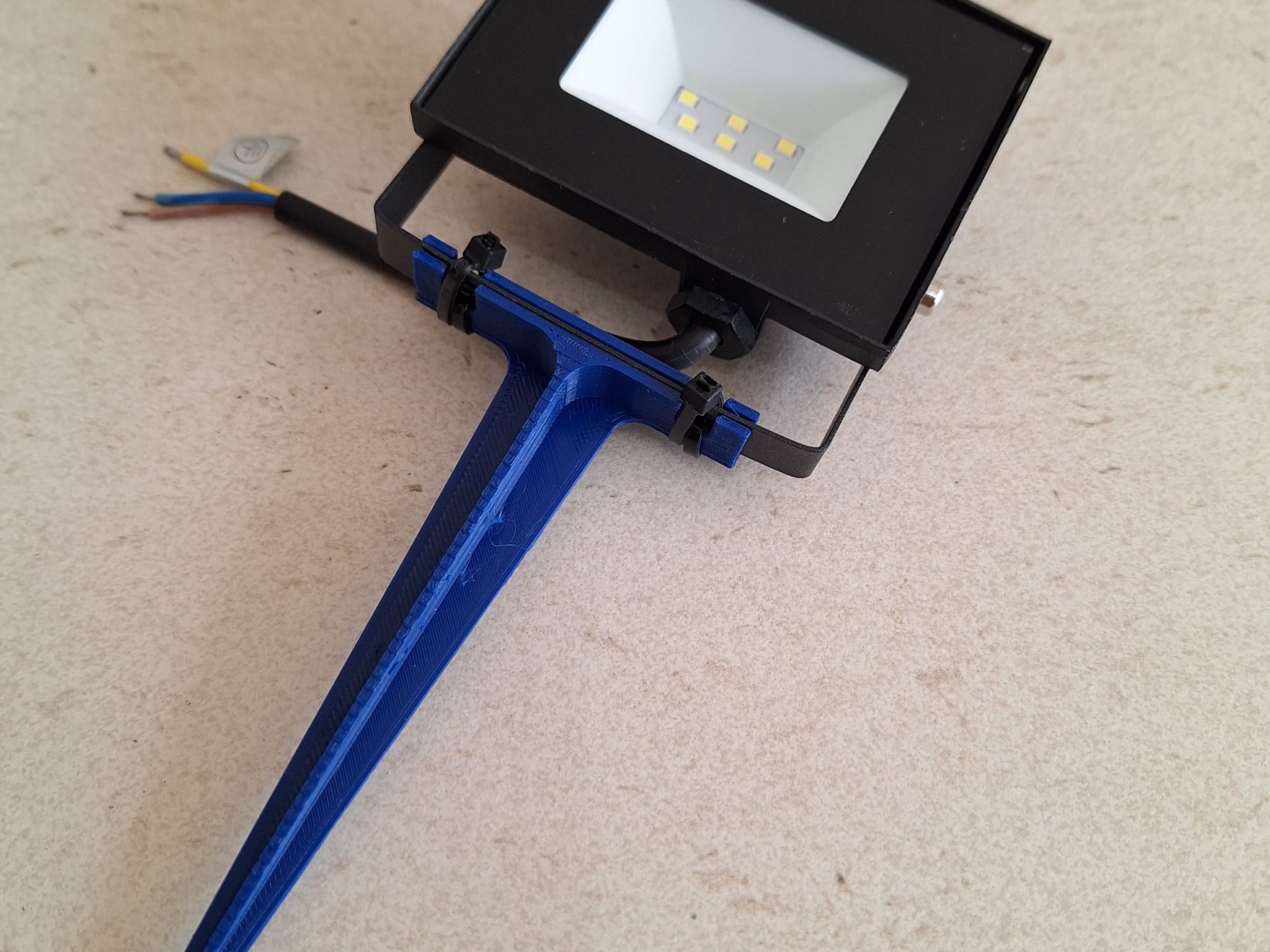 Tiêu đề Cọc Led ngoài 10w Tóm tắt Stake để hỗ trợ một Refl