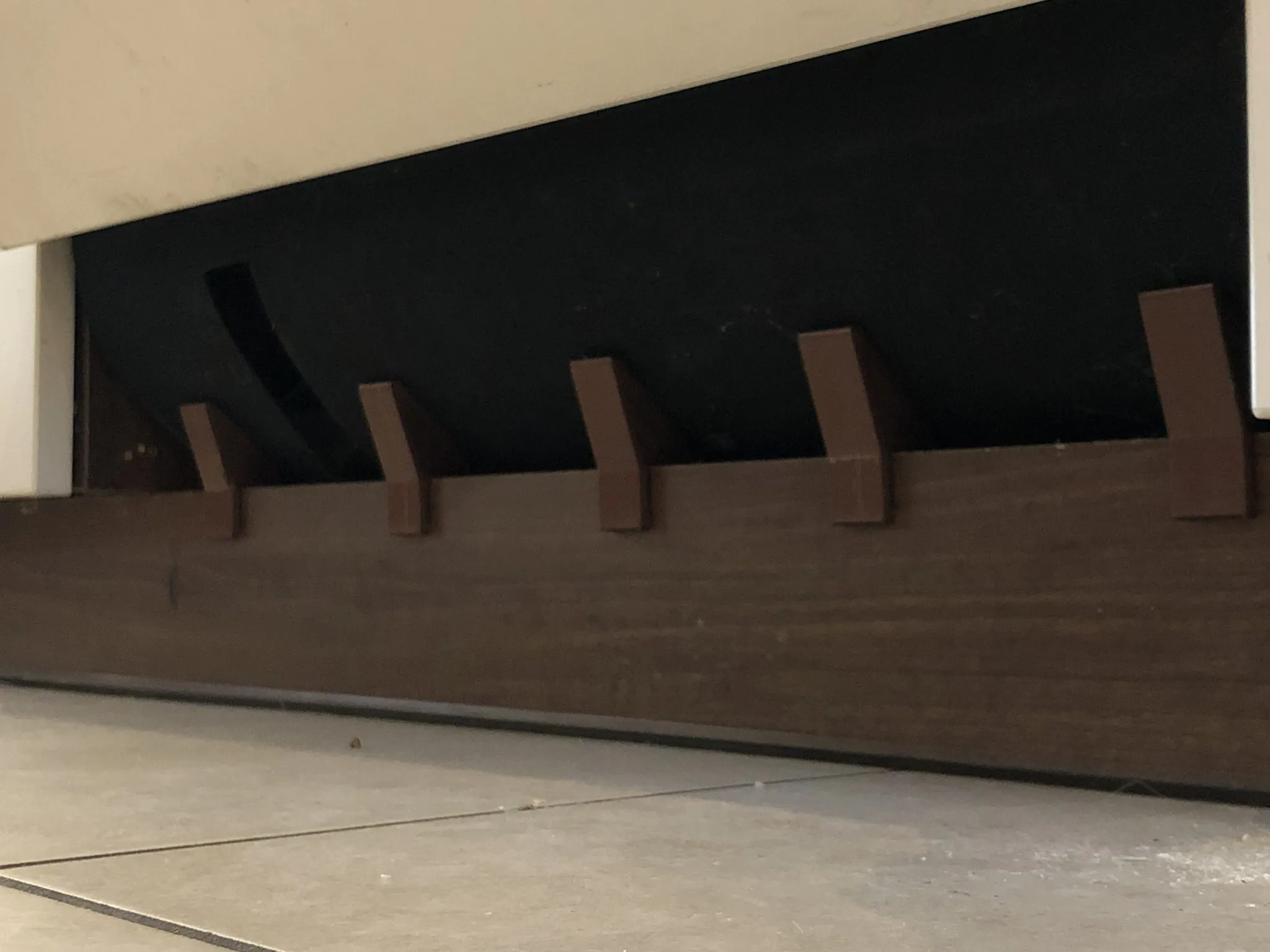 Giá đỡ cho rèm máy rửa chén