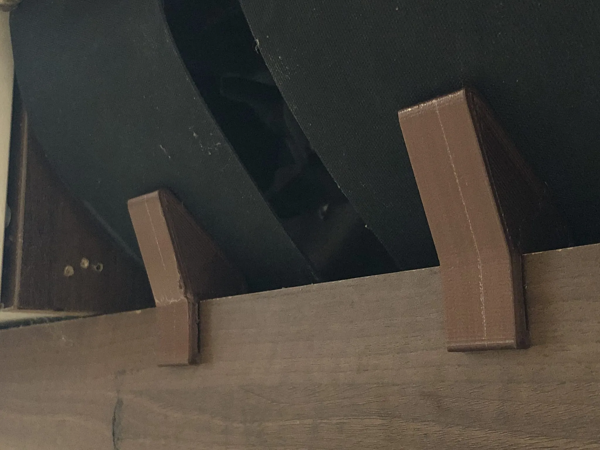 Giá đỡ cho rèm máy rửa chén