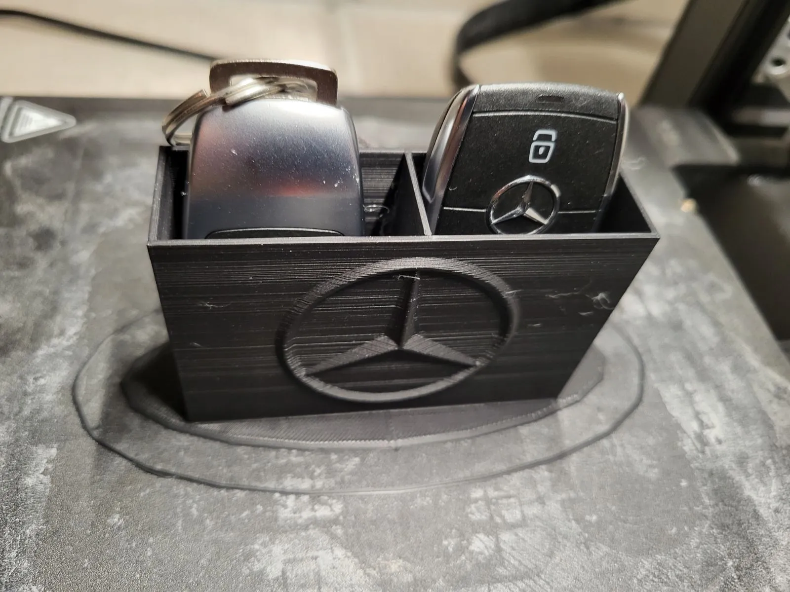 Hộp Đựng Chìa Khóa Mercedes