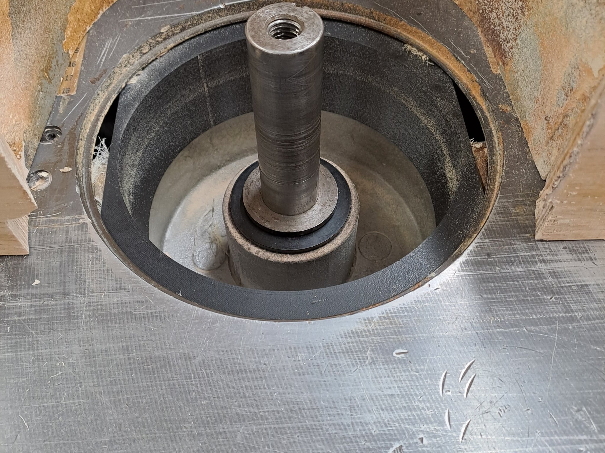 Tiêu đề Nắp che bụi máy đúc trục chính Kity 629 Tóm tắt Linh