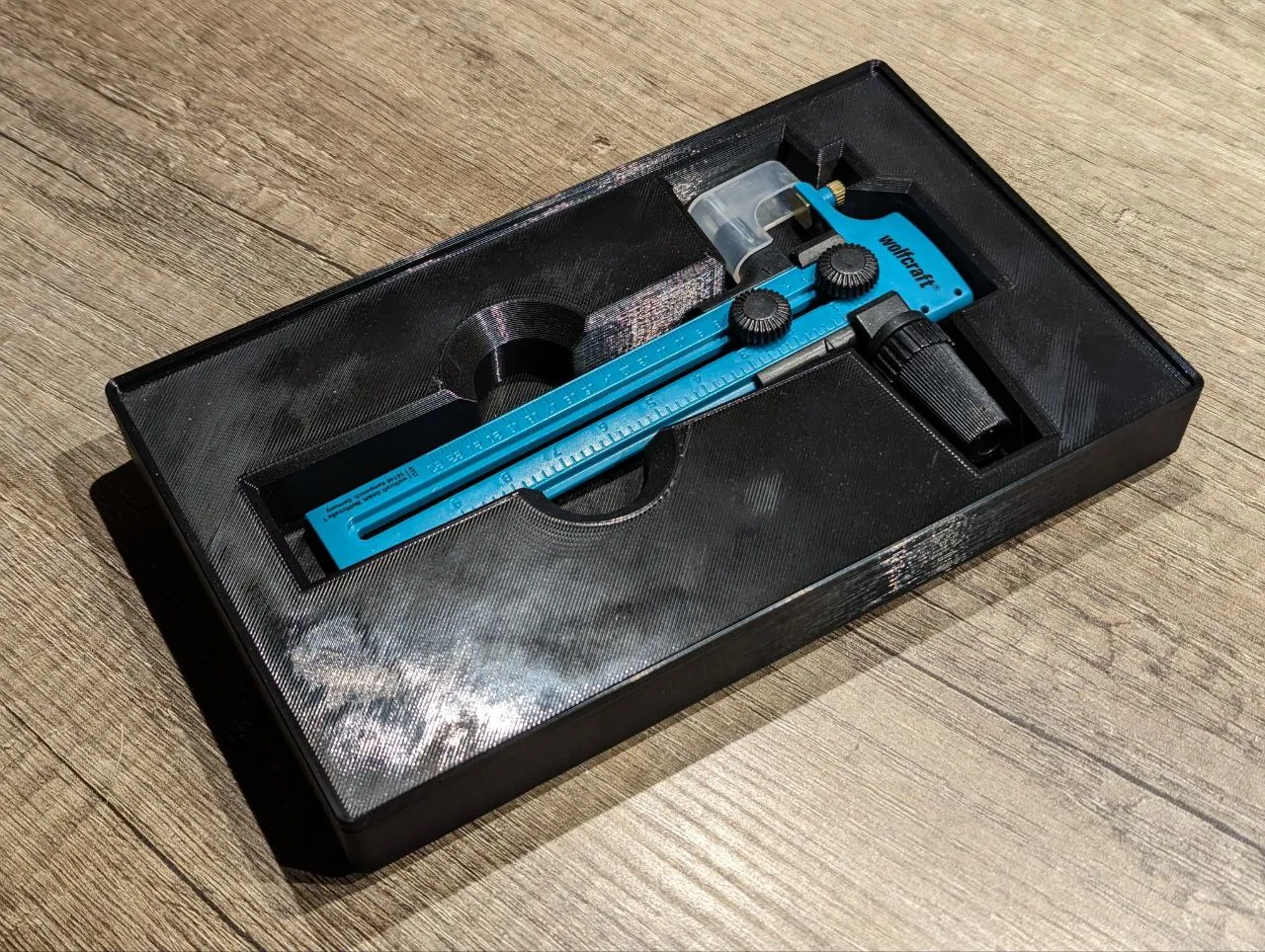 Kệ Gridfinity 5x3 - Giá đỡ cho máy cắt tròn Wolfcraft