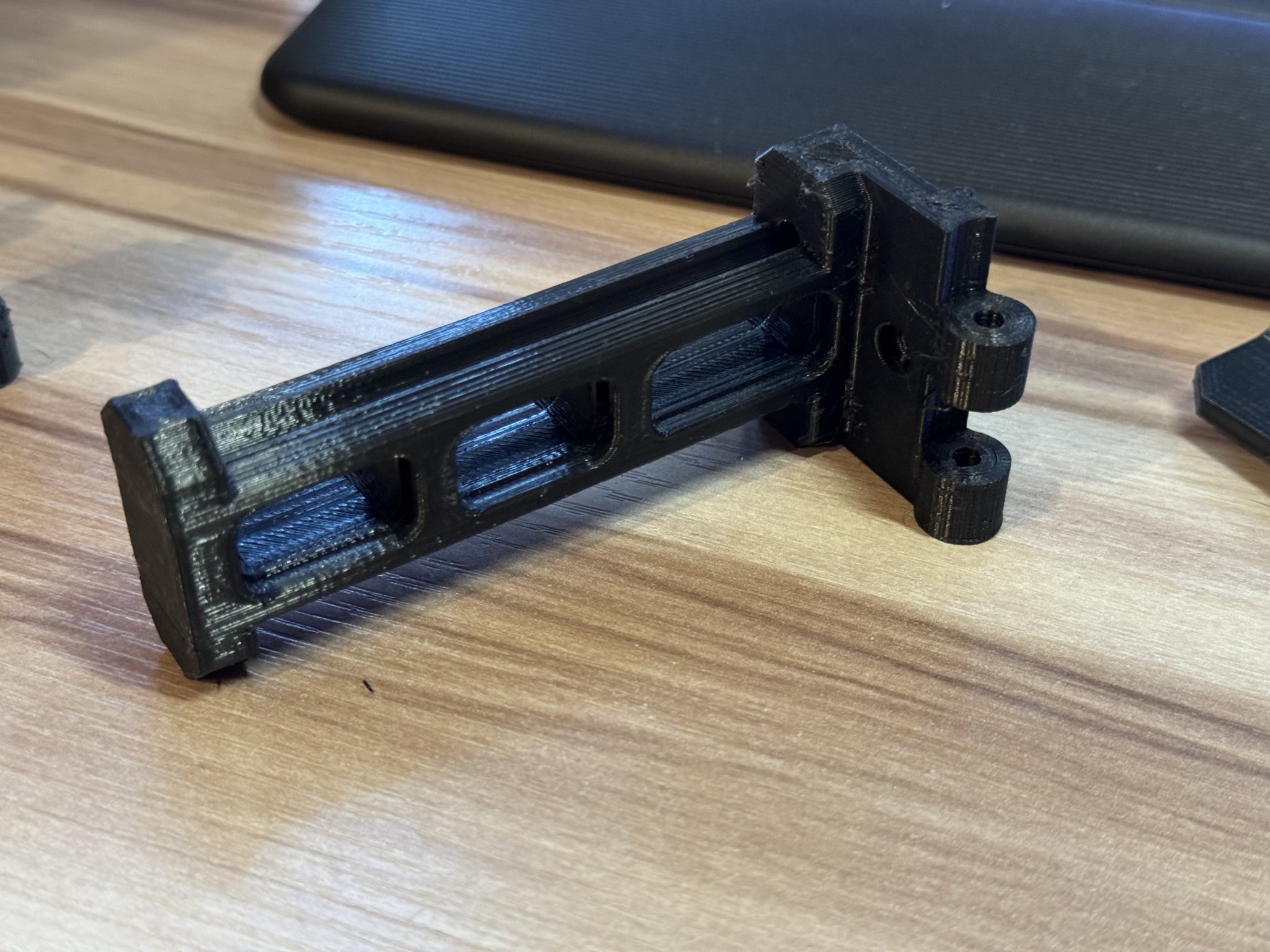 Hinged Filament Spool Holder - Original V0 Remix