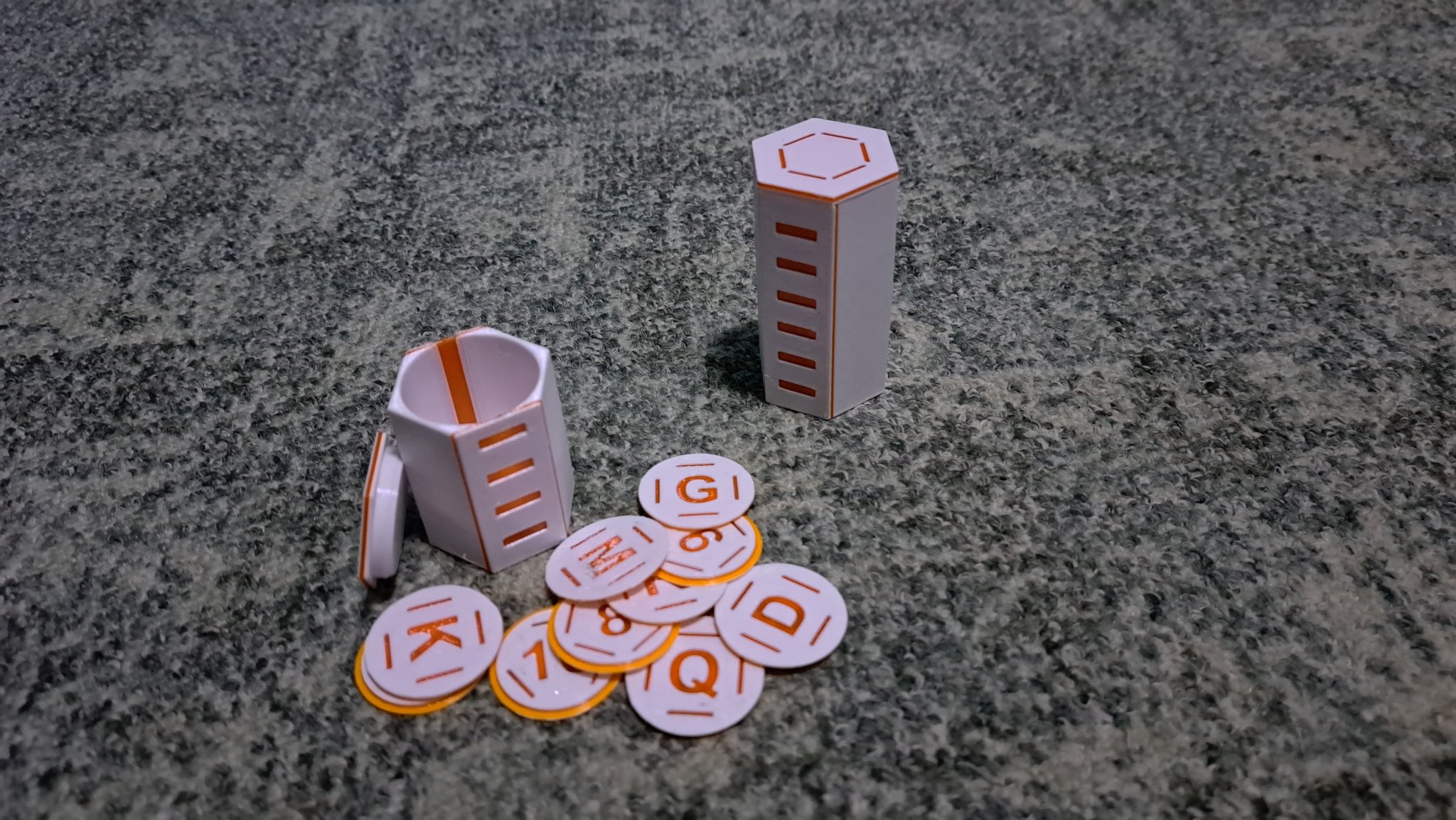 Tiêu đề Catan Number Chits Container - trò chơi cơ bản Tóm tắt