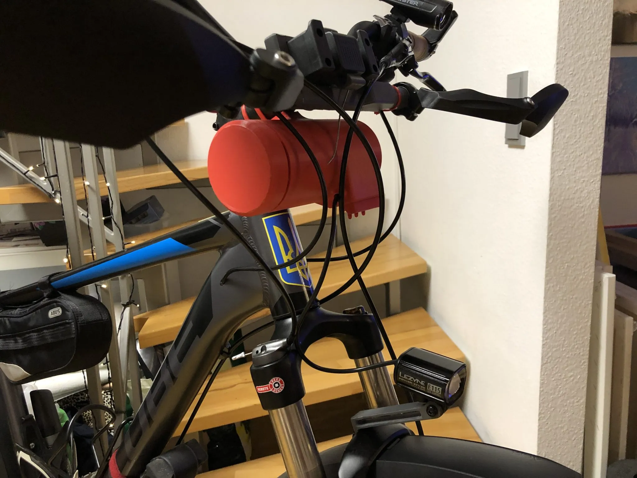 Tiêu đề Hộp ắc quy chống nước cho xe đạp Tóm tắt Hộp lớ