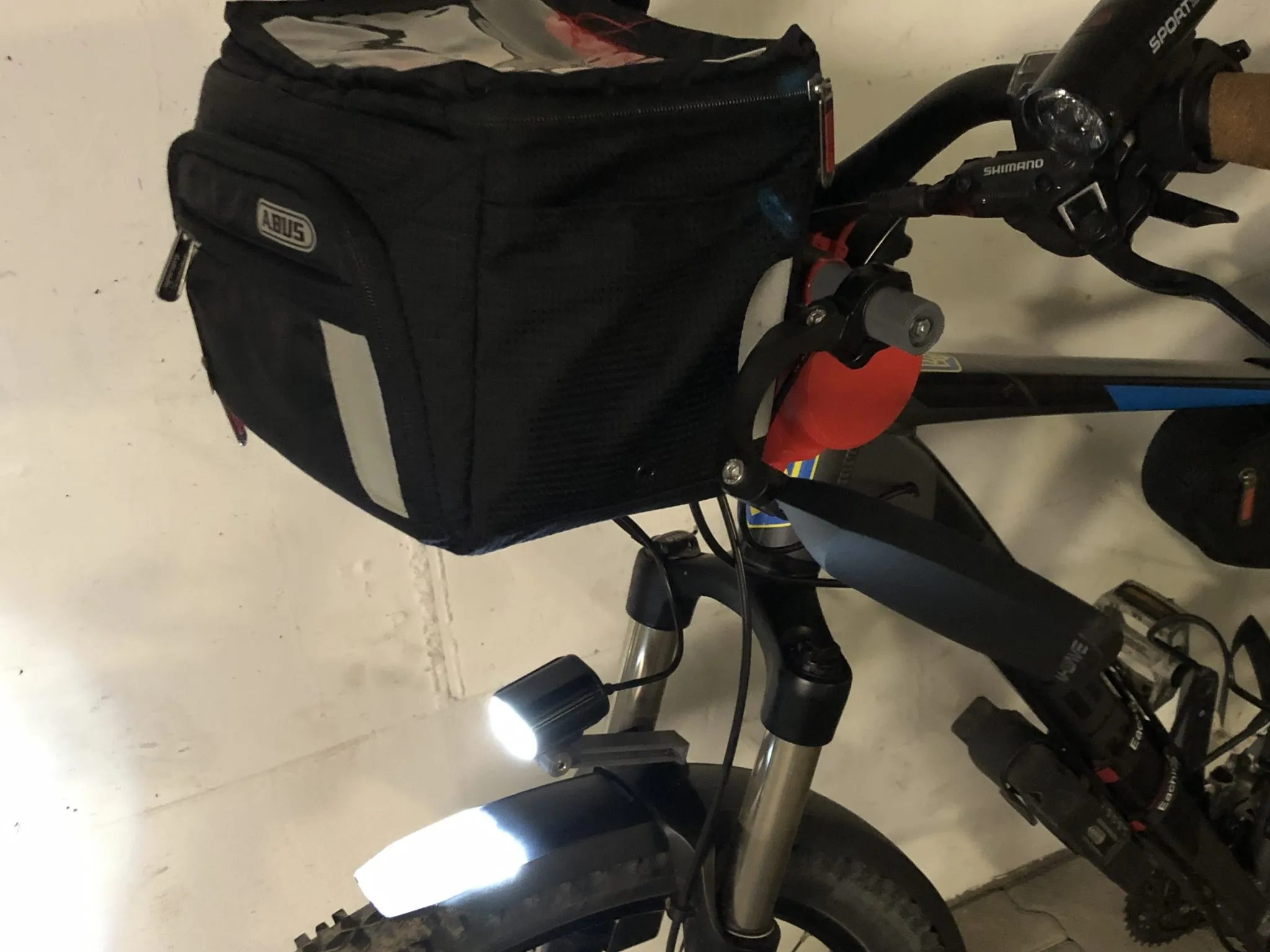 Tiêu đề Hộp ắc quy chống nước cho xe đạp Tóm tắt Hộp lớ