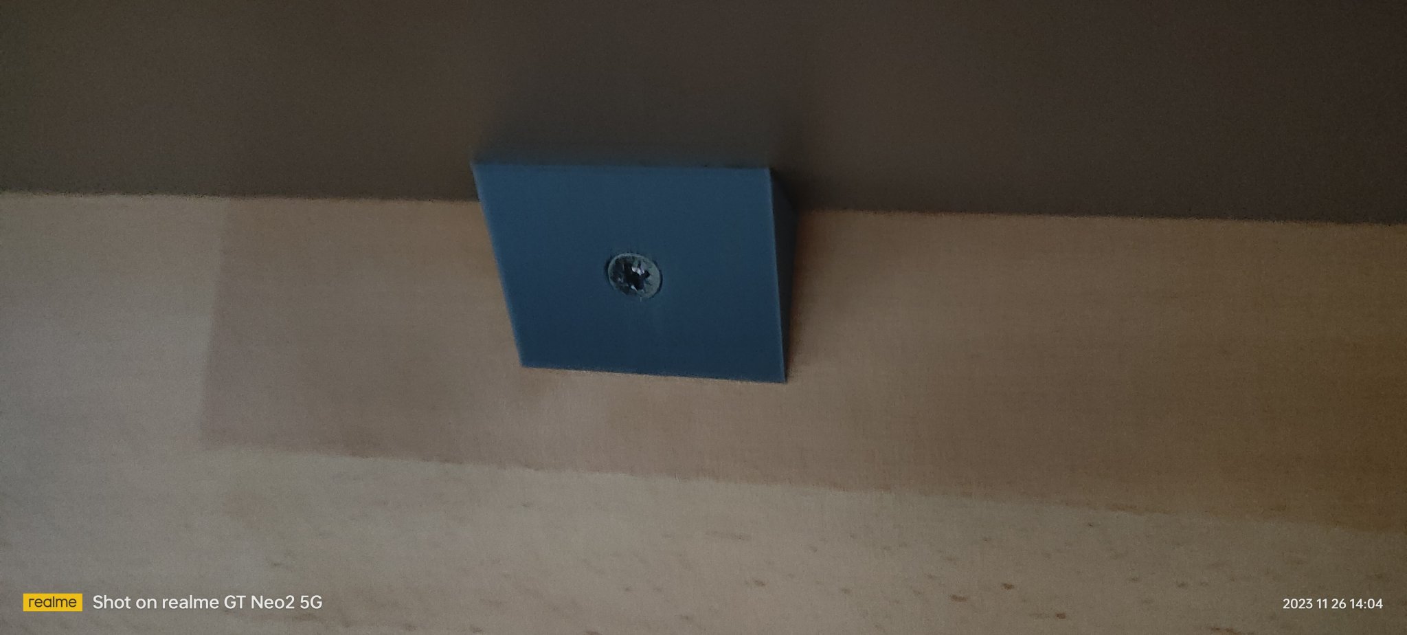 Tiêu đề Parketová polica Tóm tắt Po parketovaní mi ostali doma nejak