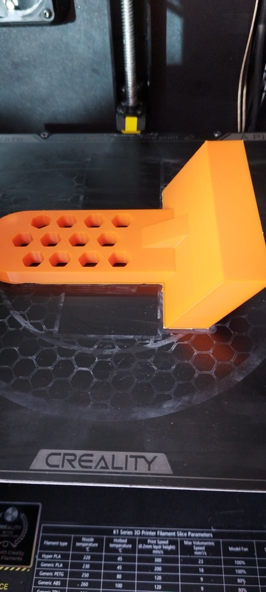 Tiêu đề Dégivrage des voitures Tóm tắt ce gratoir est Solide et réut