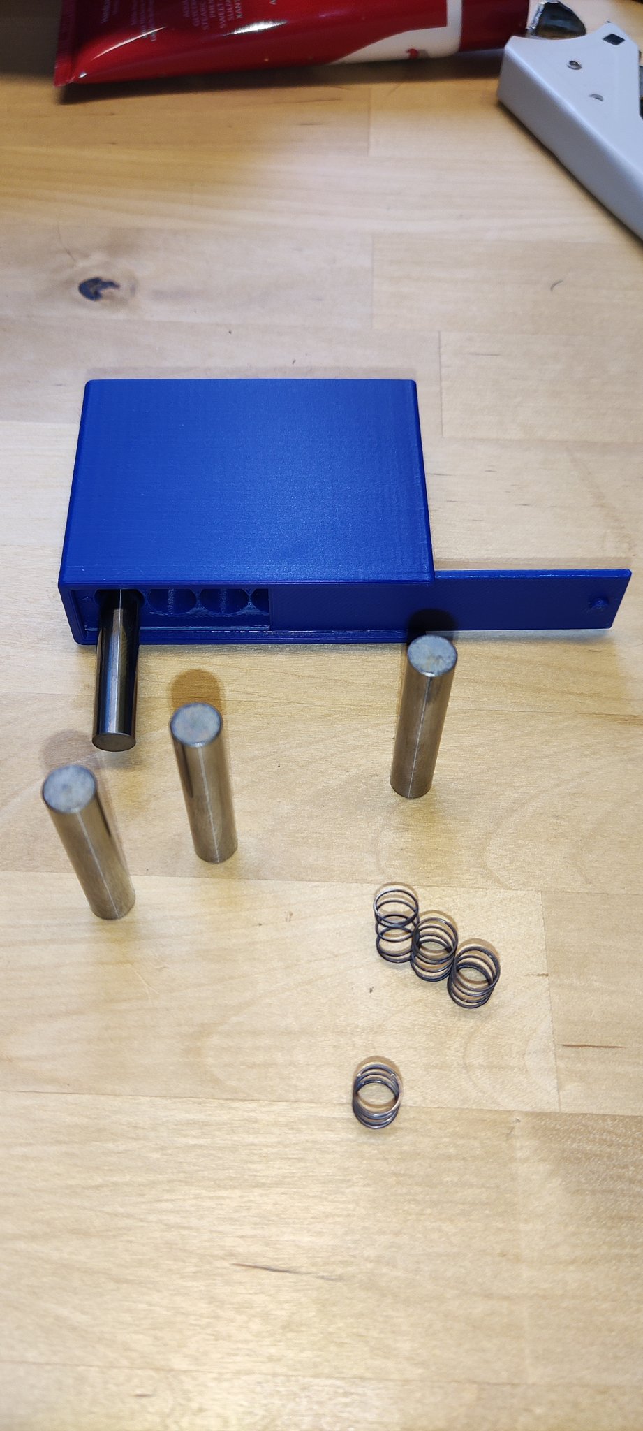 Tiêu đề Thùng cân Pardini Tóm tắt Thùng chứa trọng lượng lê