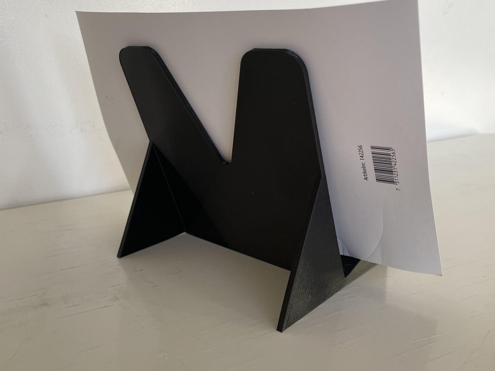 Chân đế đựng tờ rơi