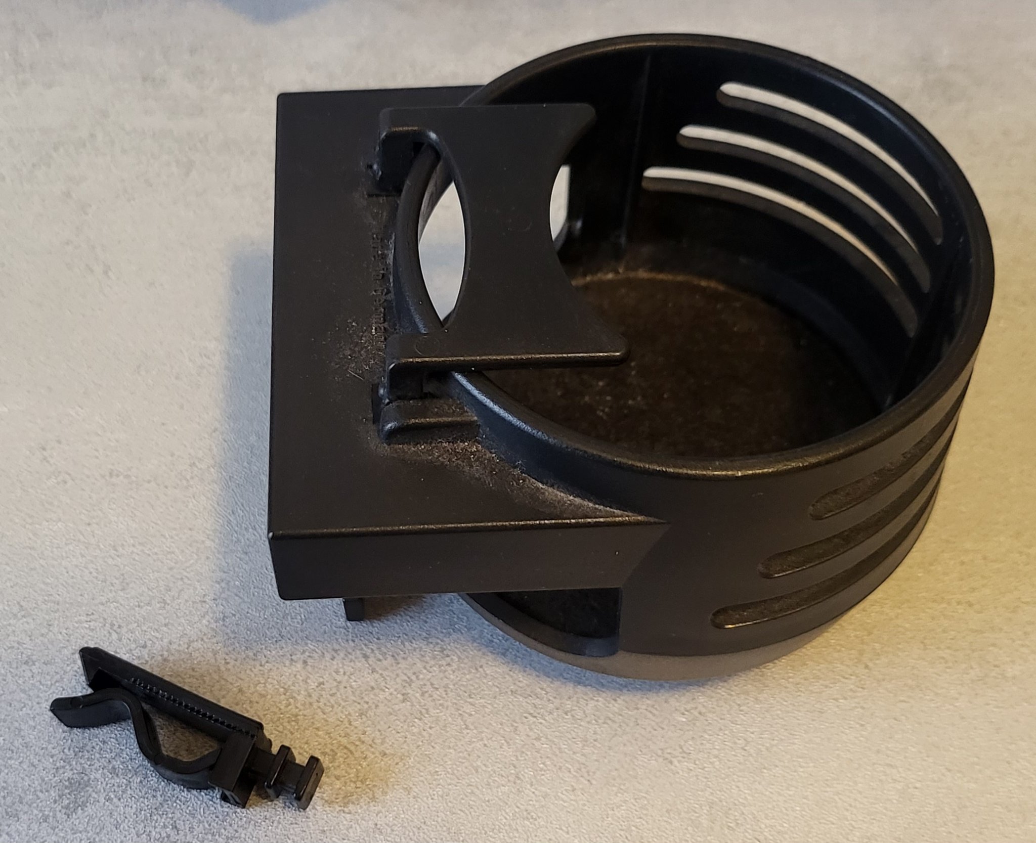 Tiêu đề Getränke Halter Clipp Tóm tắt Das ist ein Ersatzteil von ein