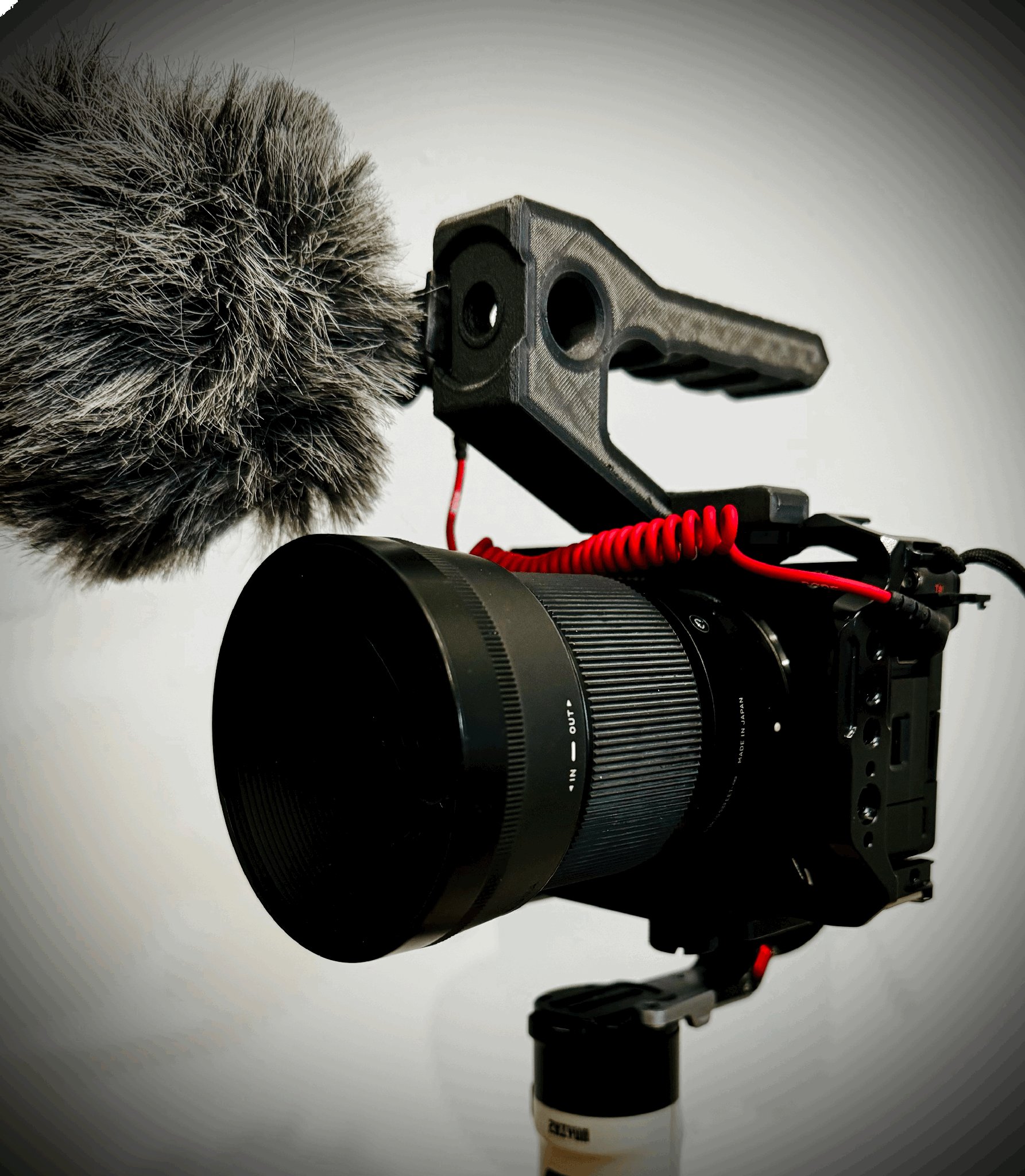 Top handle camera rig