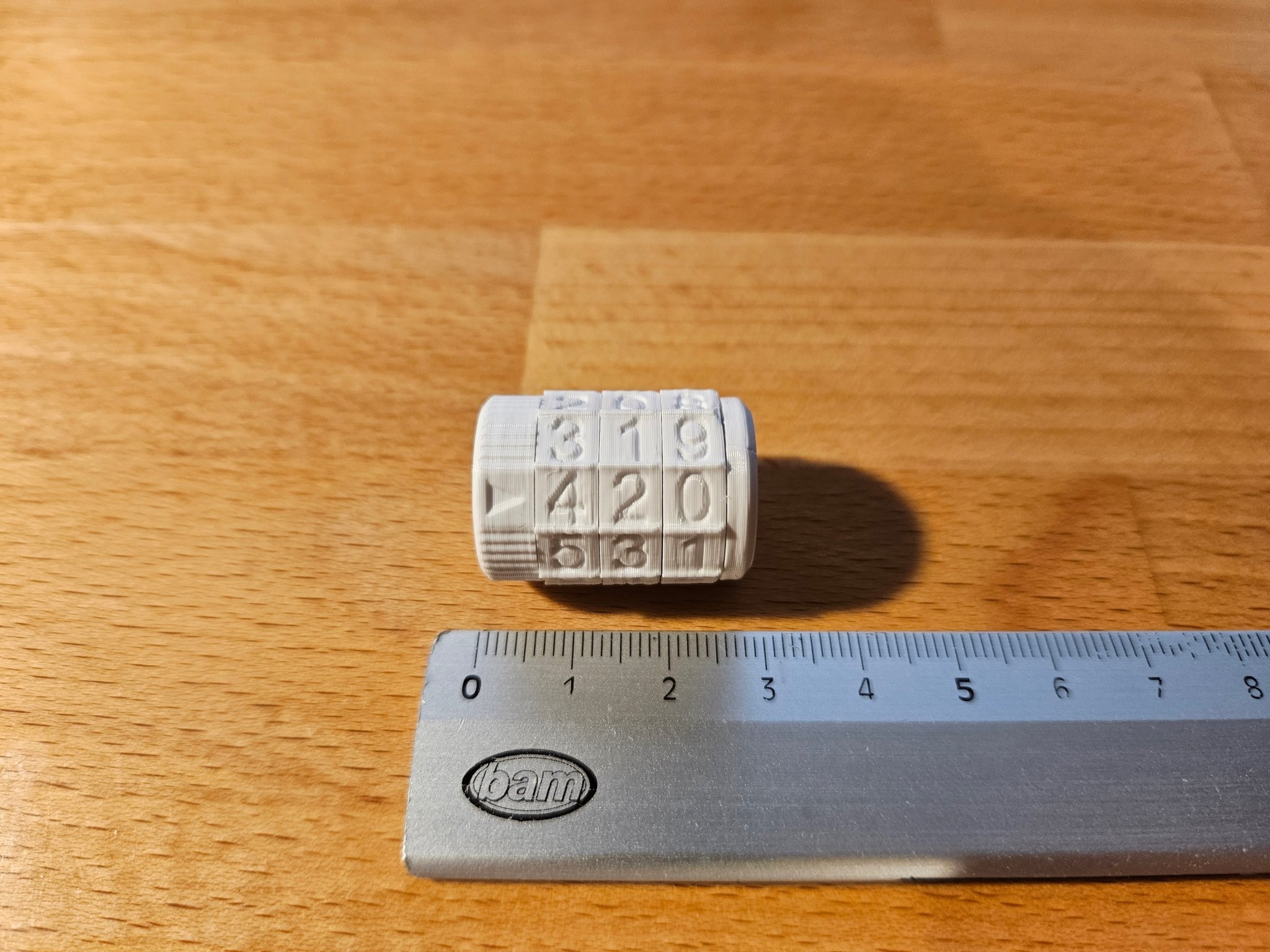 Tiêu đề Bộ đếm 3 chữ số Snappy Tóm tắt Một bộ đếmngư