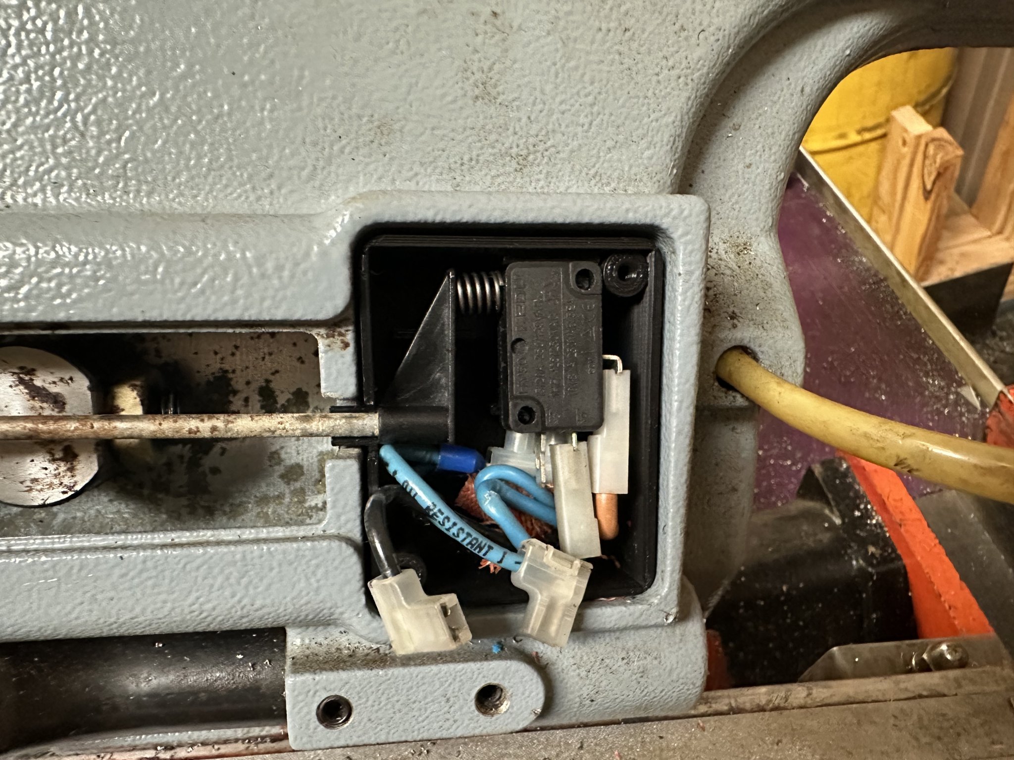 Vỏ Công Tắc Kẹp Của Hemsaw 220XL