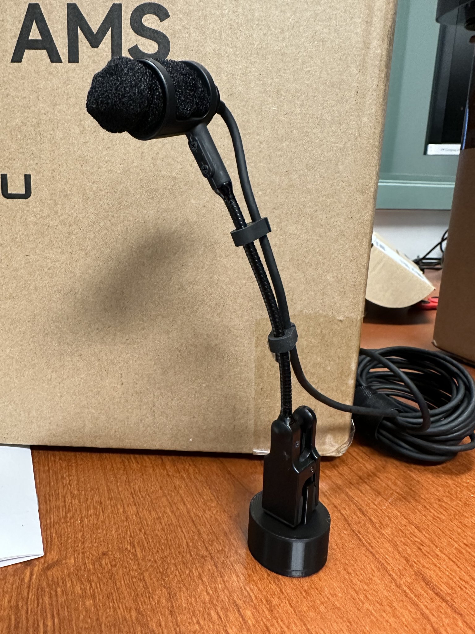 Tiêu đề Bộ chuyển đổi đàn piano Audio-Technica ATM-350 Tóm tắt