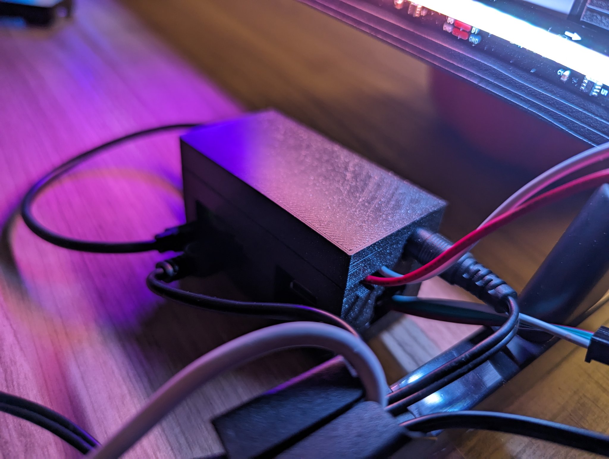 Tiêu đề Vỏ Raspberry Pi Zero 12-24V Tóm tắt Vỏ cho Raspberry Pi Ze