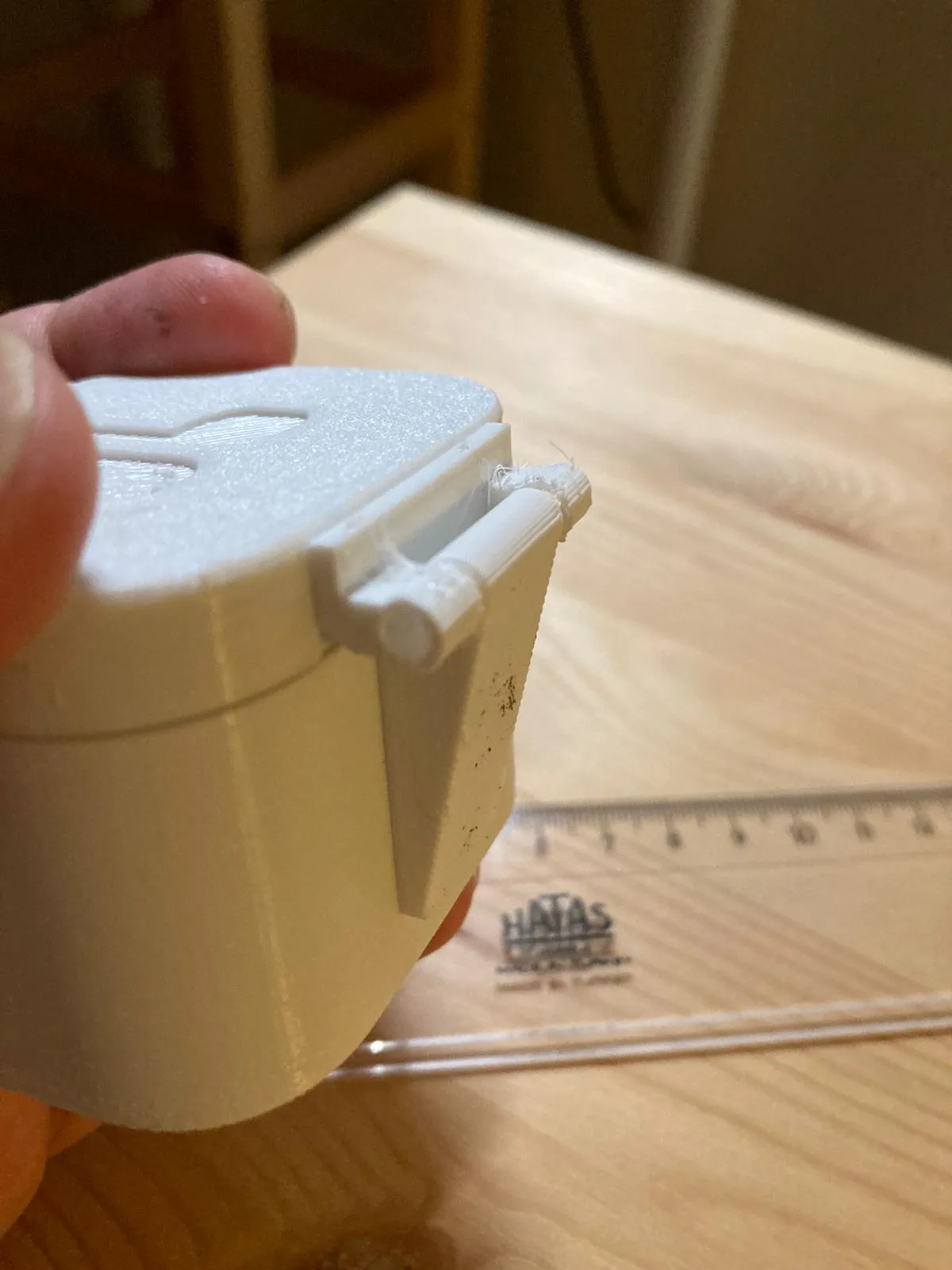 Title Earbud case Tóm tắt Hộp đựng có bản lề đa năng ban đầ