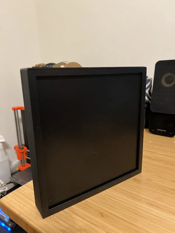 Tiêu đề Hộp đựng đồ trang trí theo mùa của HueForge Tóm tắt