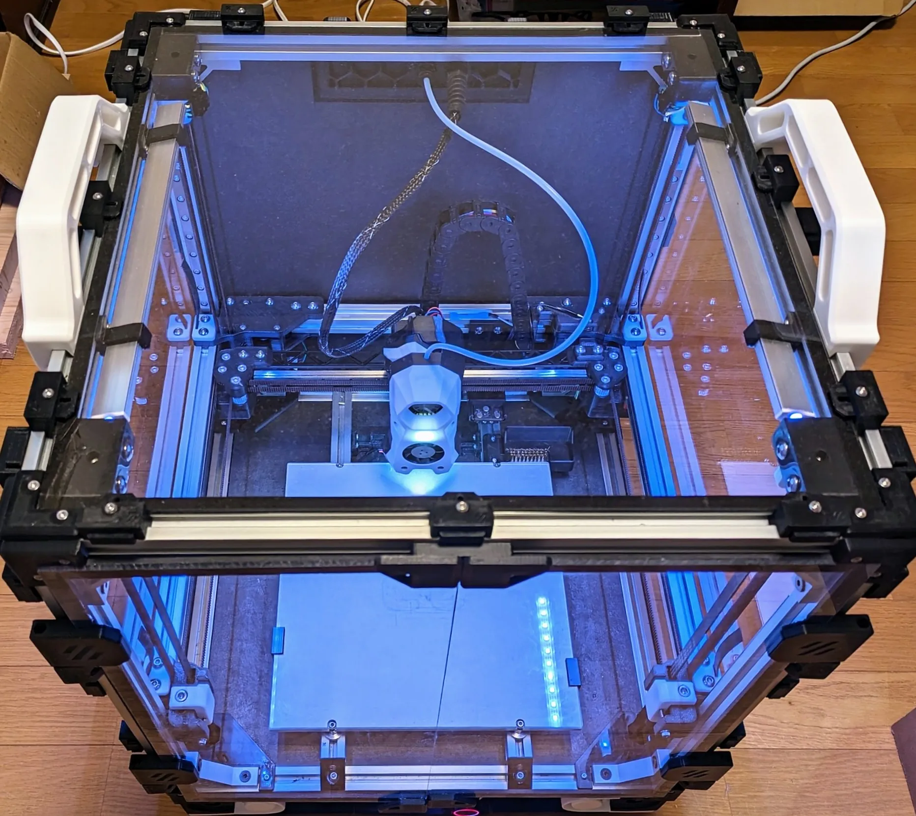 Tiêu đề Giá đỡ bảng tháo lắp nhanh để ép đùn năm 2020 Tóm