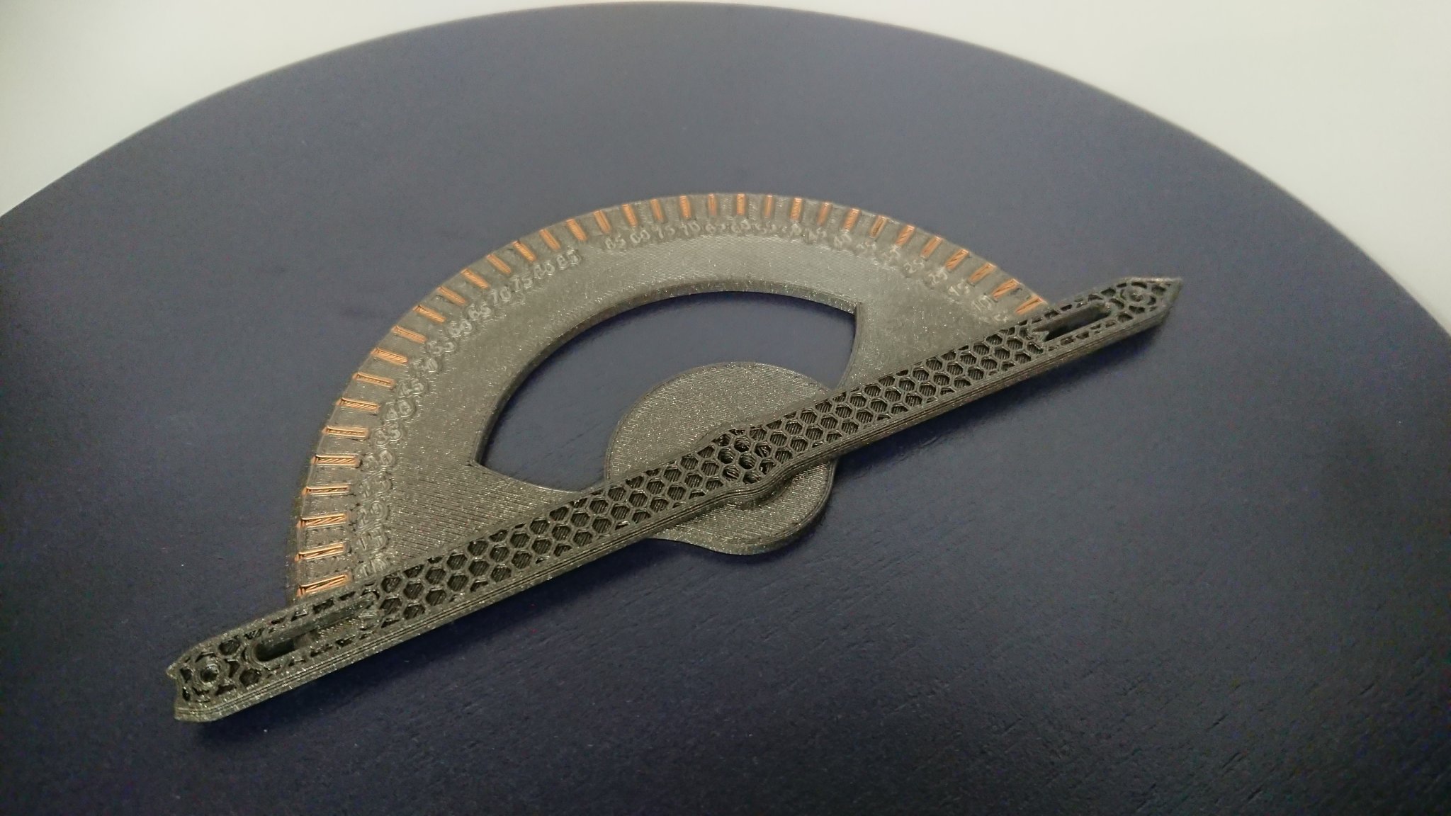 Tiêu đề thước đo góc Tóm tắt thước đo góc có tay quay số