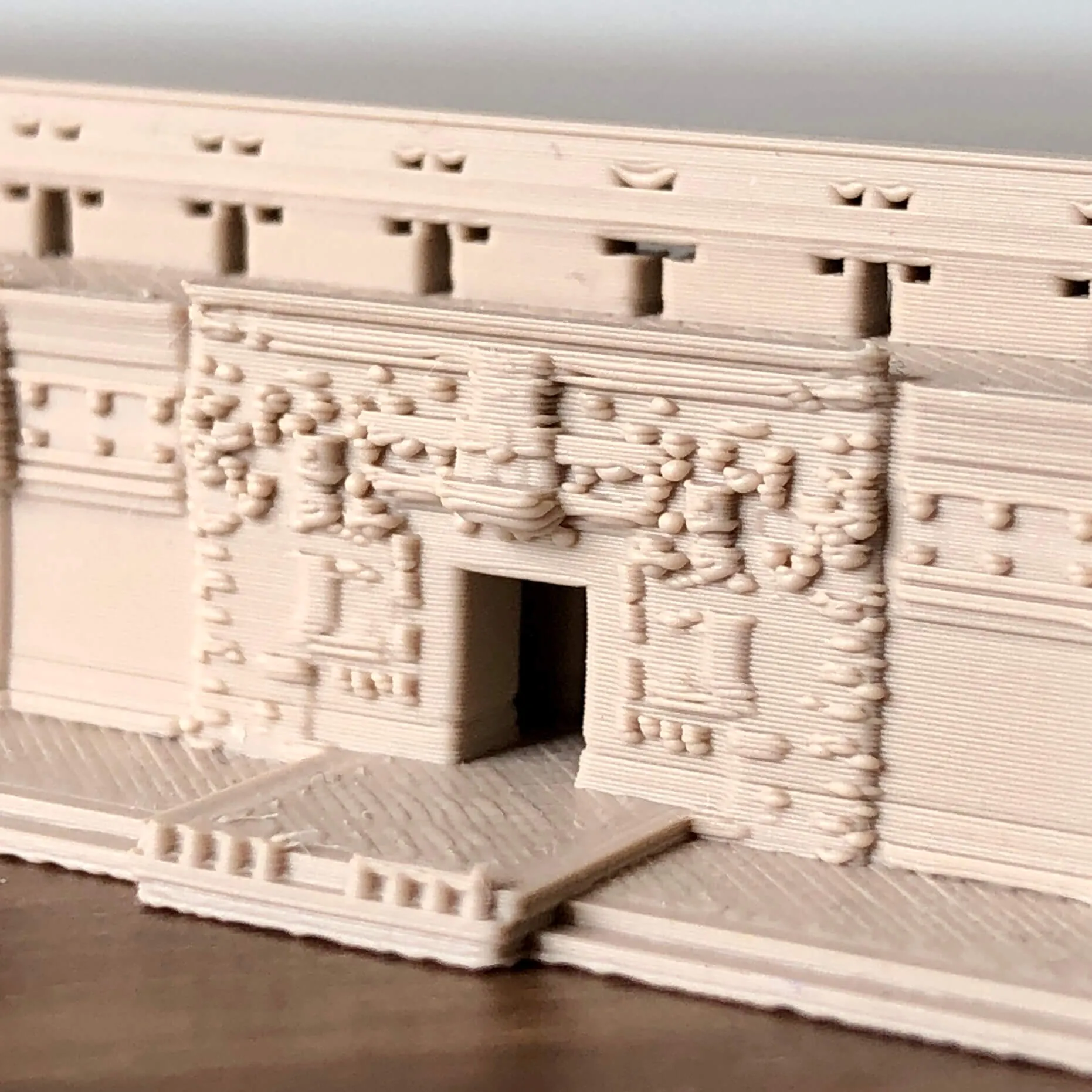 Tiêu đề Ngôi nhà của miệng rắn - Chicanna Mexico Tóm tắt