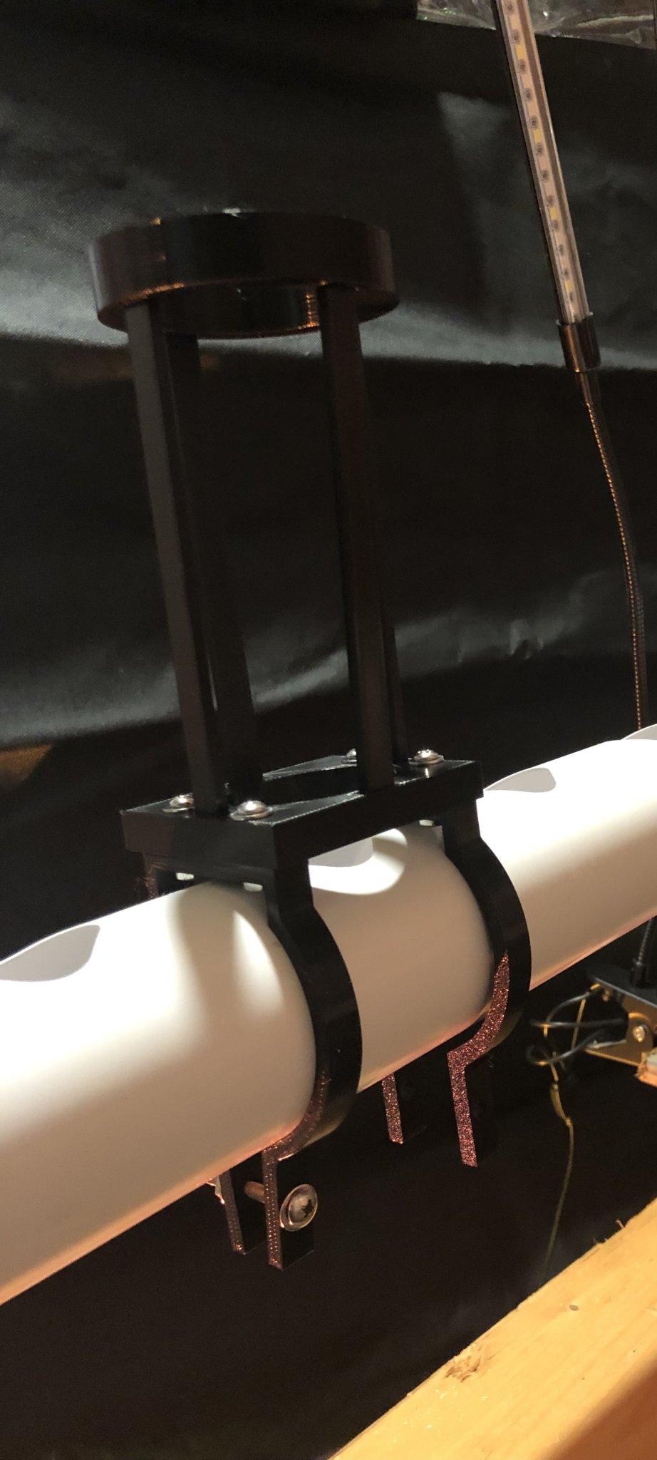 Tiêu đề Lưới thủy canh Tóm tắt Lưới mắt cáo chắc chắn c