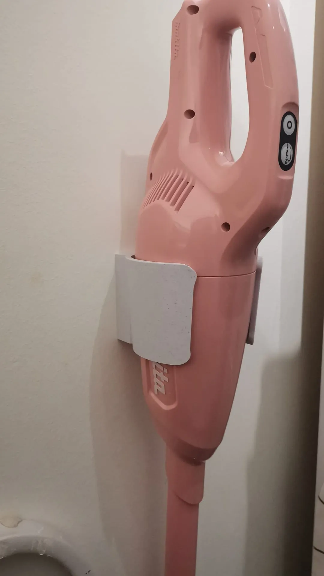 Tiêu đề Giá treo tường cho máy hút bụi cầm tay Makita Tóm tắt