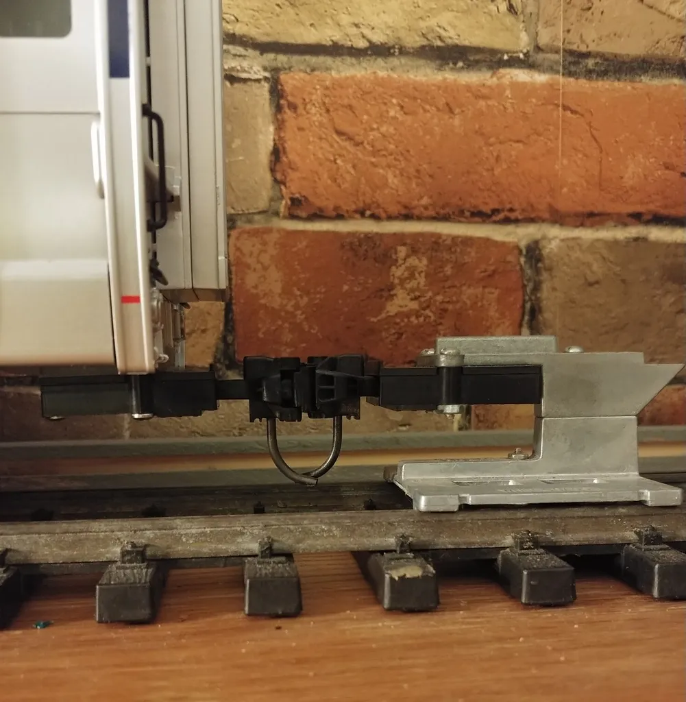 Tiêu đề Bộ chuyển đổi khớp nối xe Kadee LGB Amtrak Amfleet Tóm