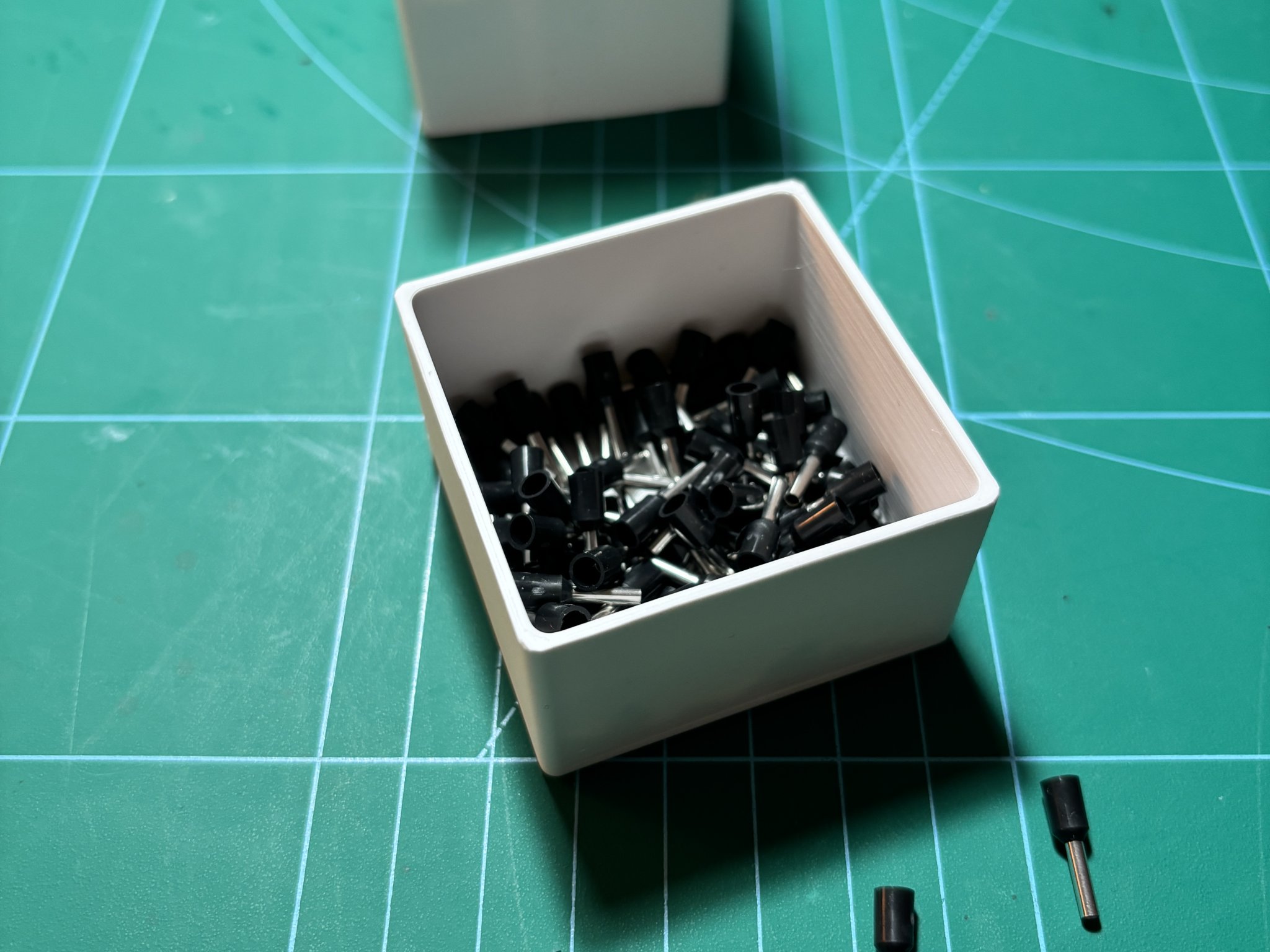 Tiêu đề Hộp nhỏ Bosch L-Boxx 102 Tóm tắt Bosch L-Boxx 102 DANH M