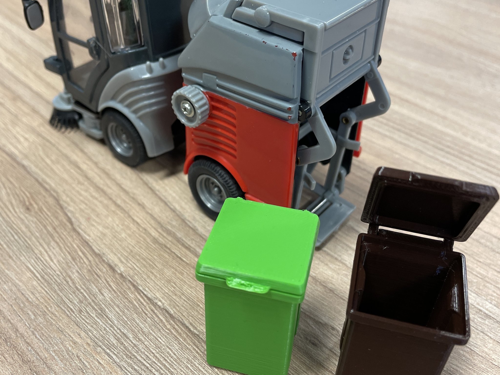 Tiêu đề Thùng rác cho xe quét rác - popelnice pro čistící vůz Tóm