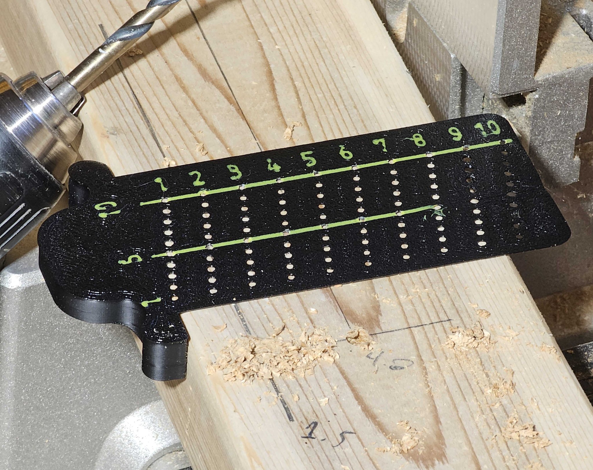 Tiêu đề Máy ghi số liệu chế biến gỗ T để dễ dàng khoan v