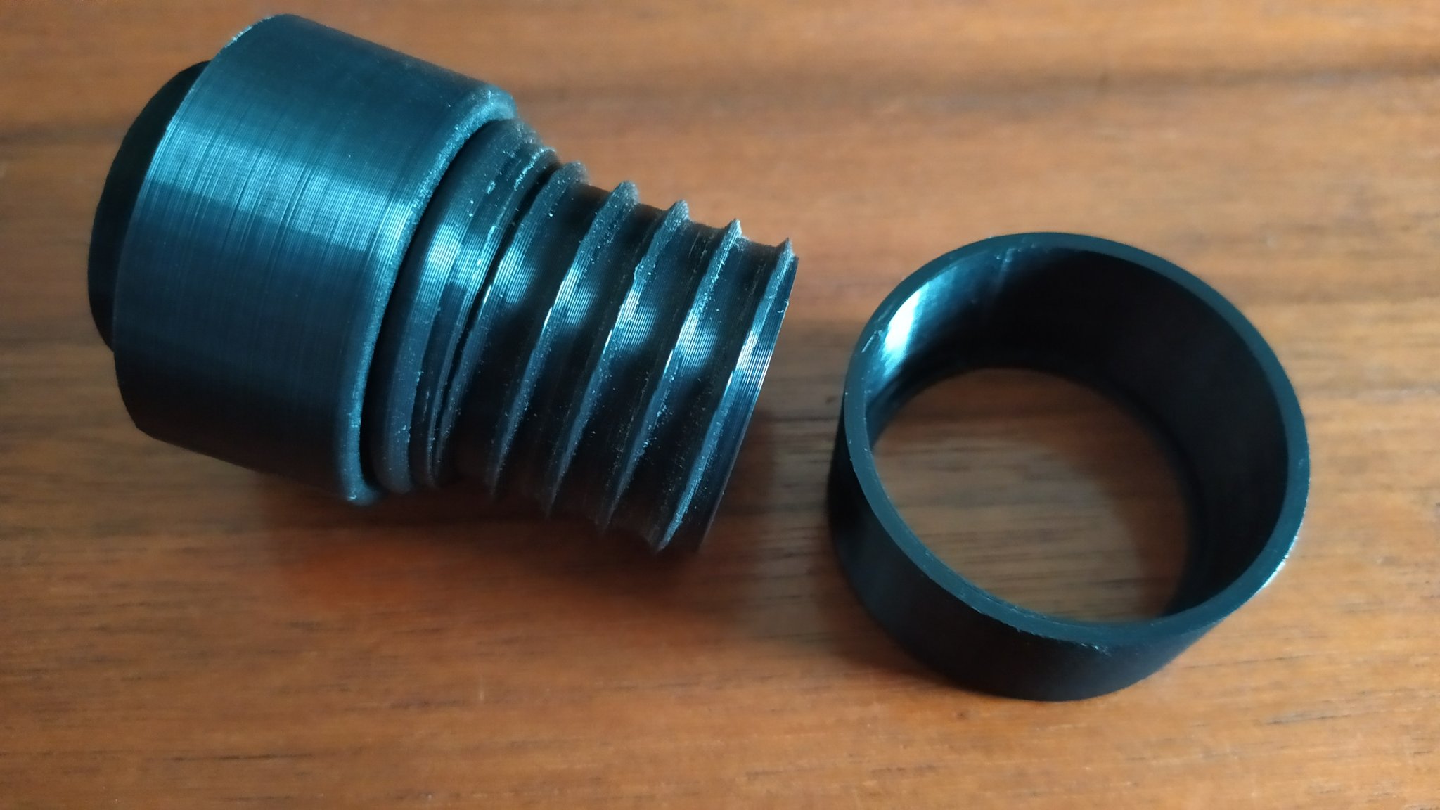 Tiêu đề KẾT NỐI HAI ỐNG MÁY SẠCH HÚT CHÂN KHÔNG Tóm tắt Đ