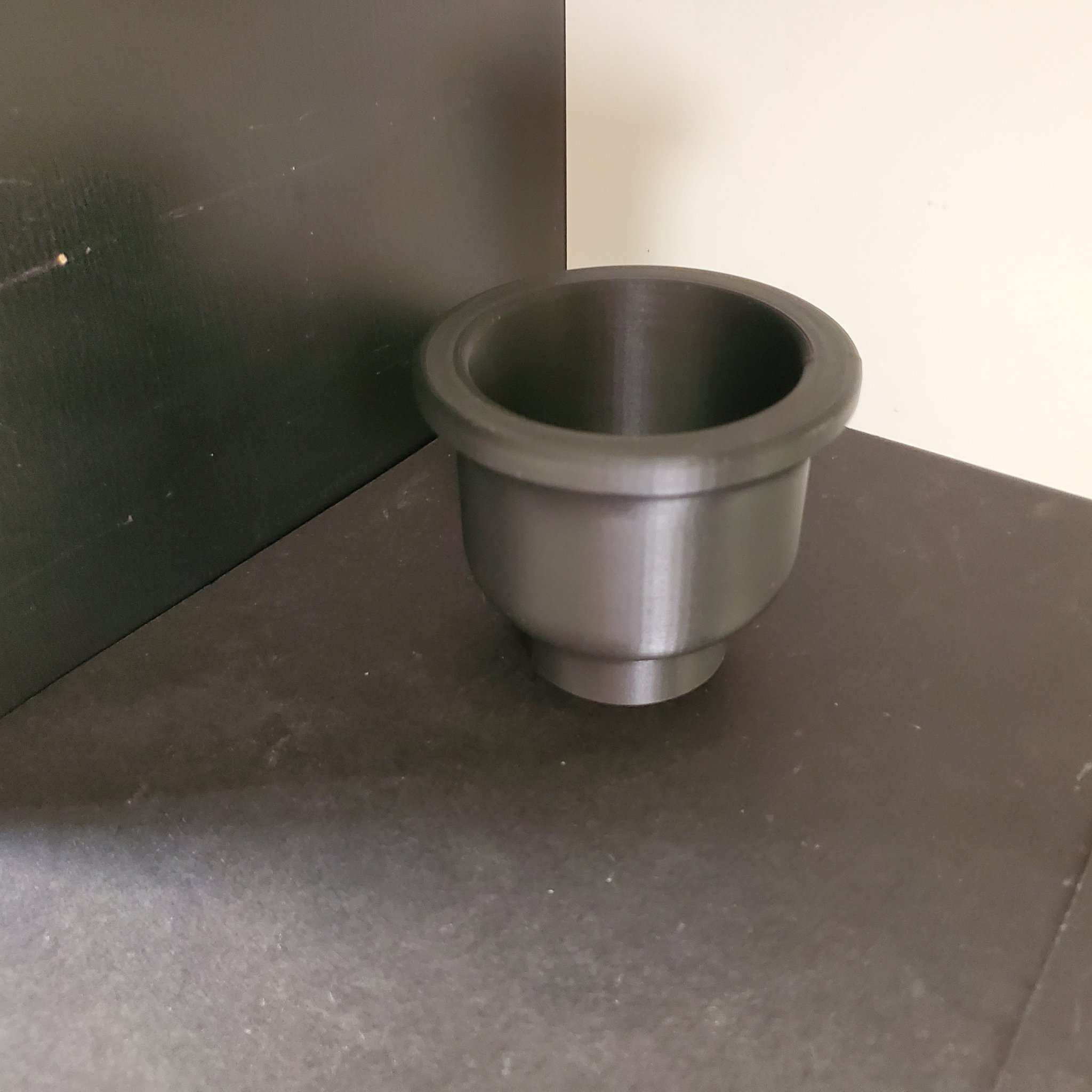 Working Mortar and Pestle