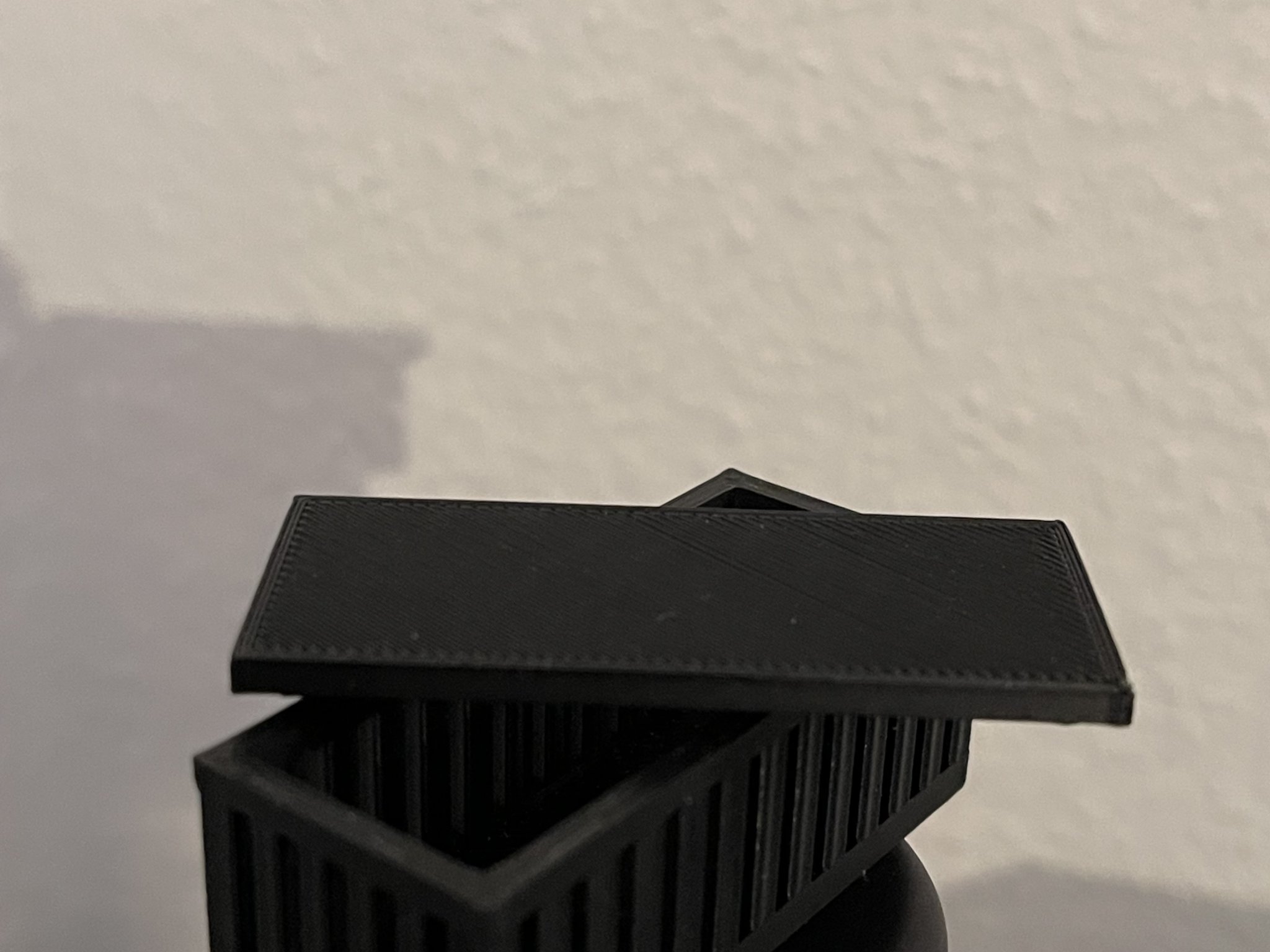 Tiêu đề Hộp sấy silica Tóm tắt Một hộp silica trong đó bạn