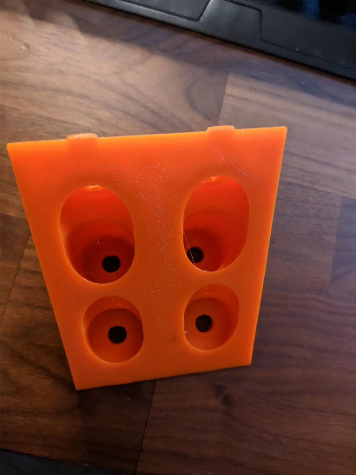 Tiêu đề Khối góc có thể tùy chỉnh cho cấu hình nhôm có nhiề