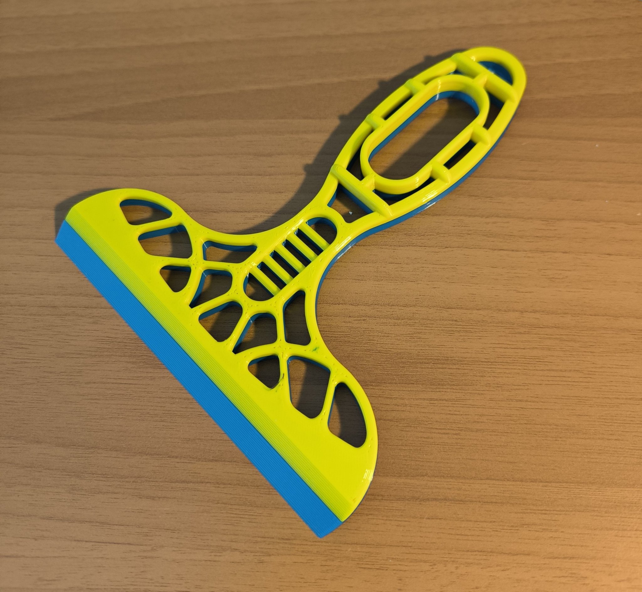 Tiêu đề Ice Scraper - Ergonomic Tóm tắt Dụng cụ cạo băng trên