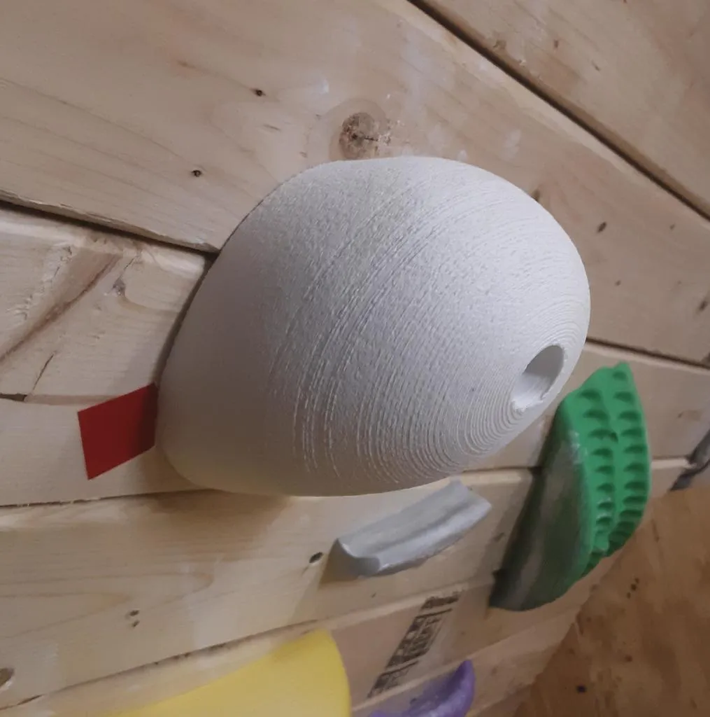 Tiêu đề White Ball Sloper Climbing Hold Tóm tắt Một quả bóng dố