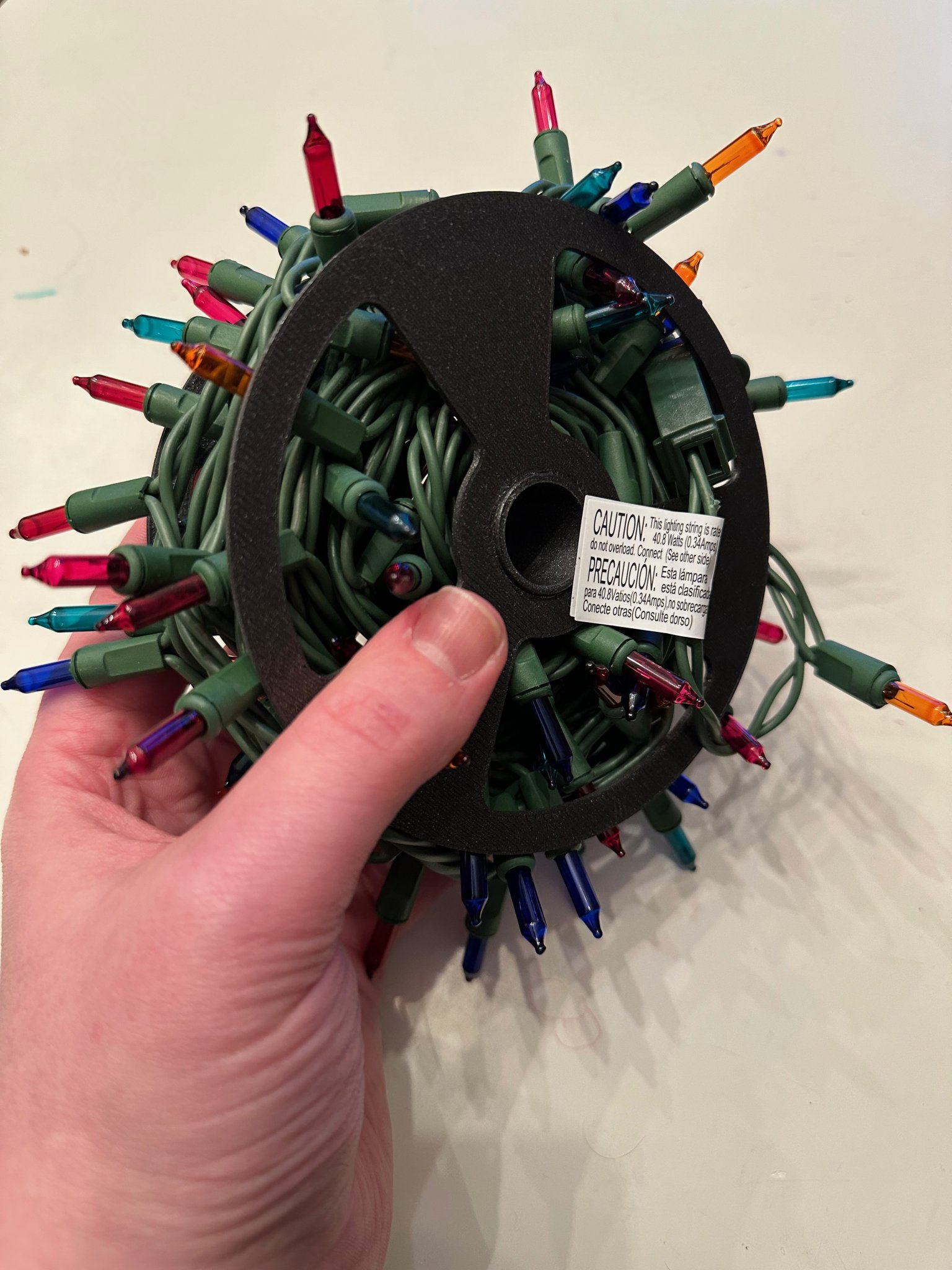 Cuộn dây cáp, đèn Giáng Sinh, vv