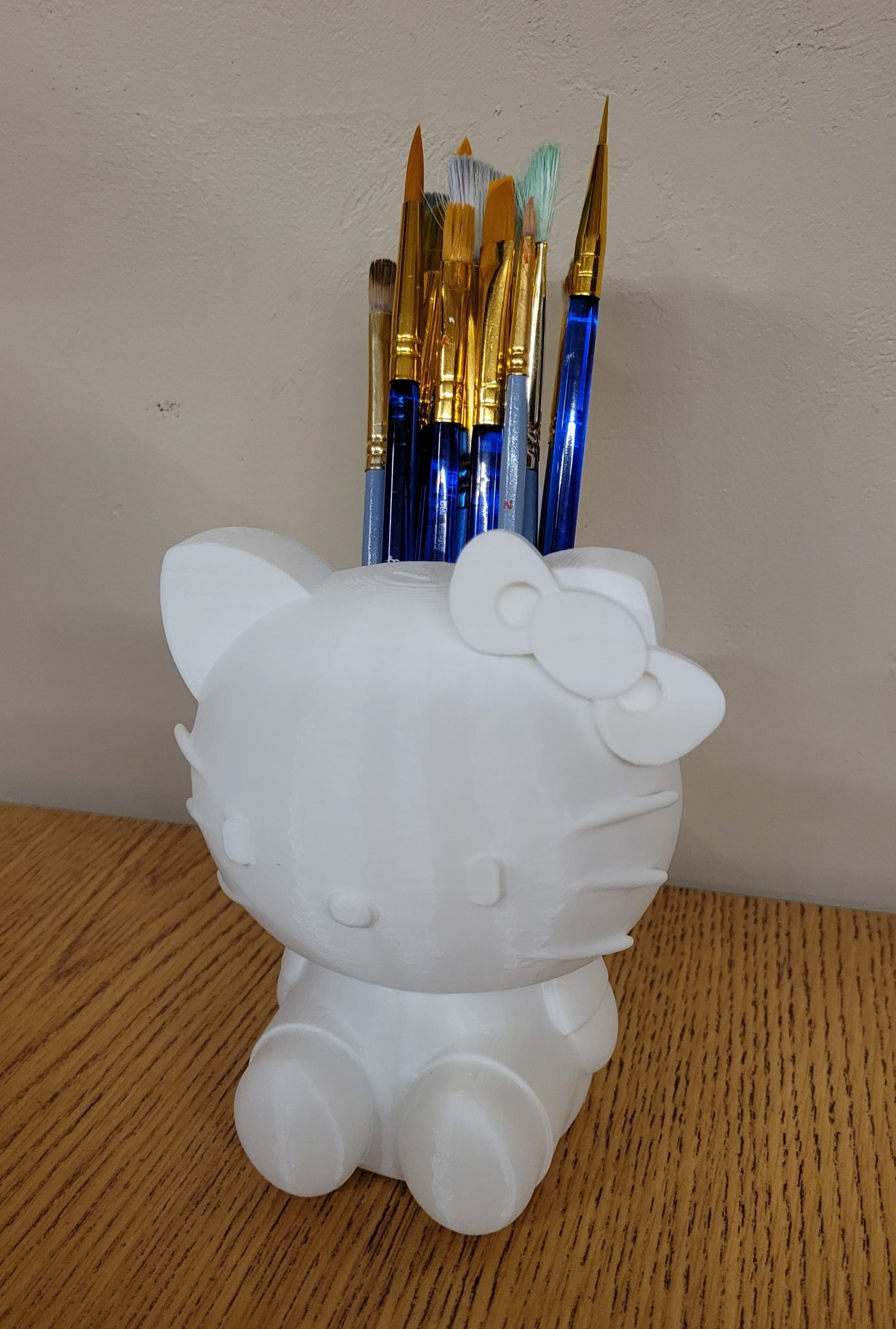 Tiêu đề Hộp đựnghộp đựng bút chìcọ sơn Hello Kitty Tóm t