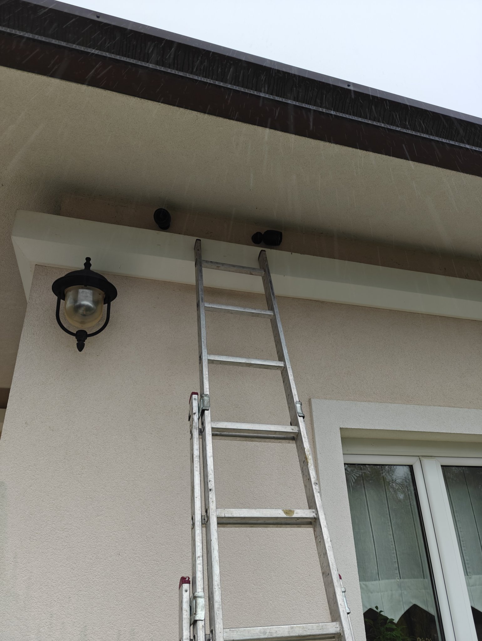 Tiêu đề Giá đỡ gắn máy ảnh chuyên nghiệp Ubiquiti Unifi G5 Tó