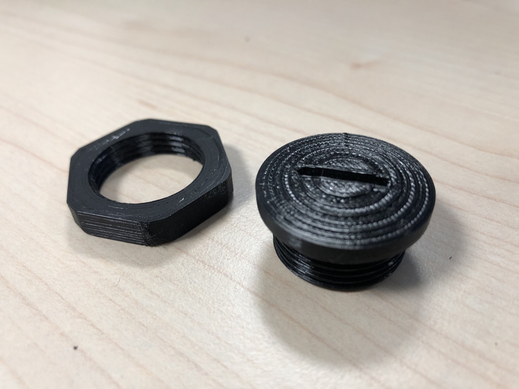 Nắp chụp PG16 có đai ốc